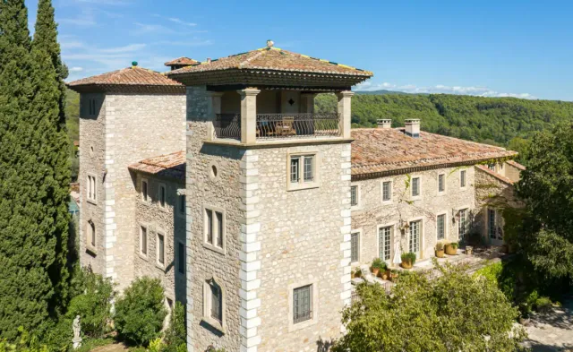 Wander Chateau Provençale #9