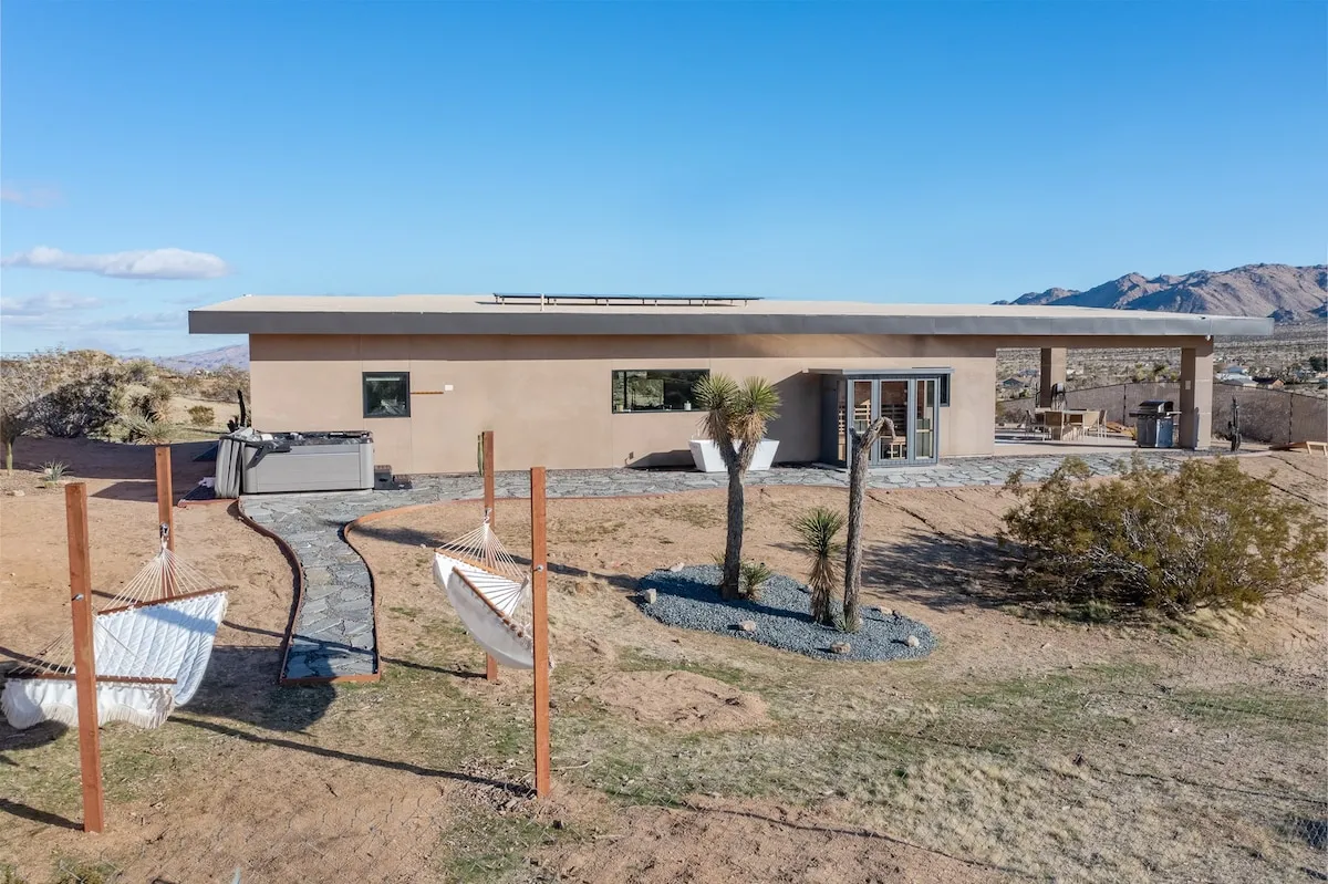 Wander Desert Haven Retreat