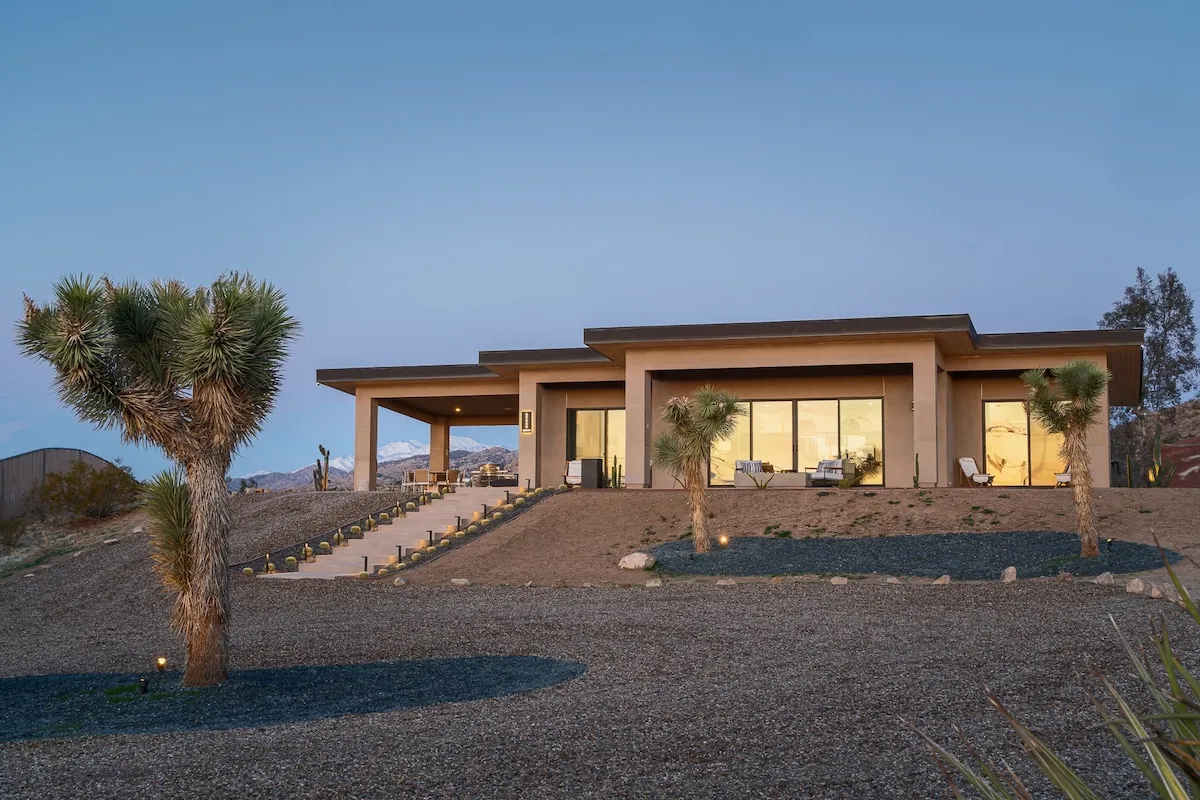 Wander Desert Haven Retreat