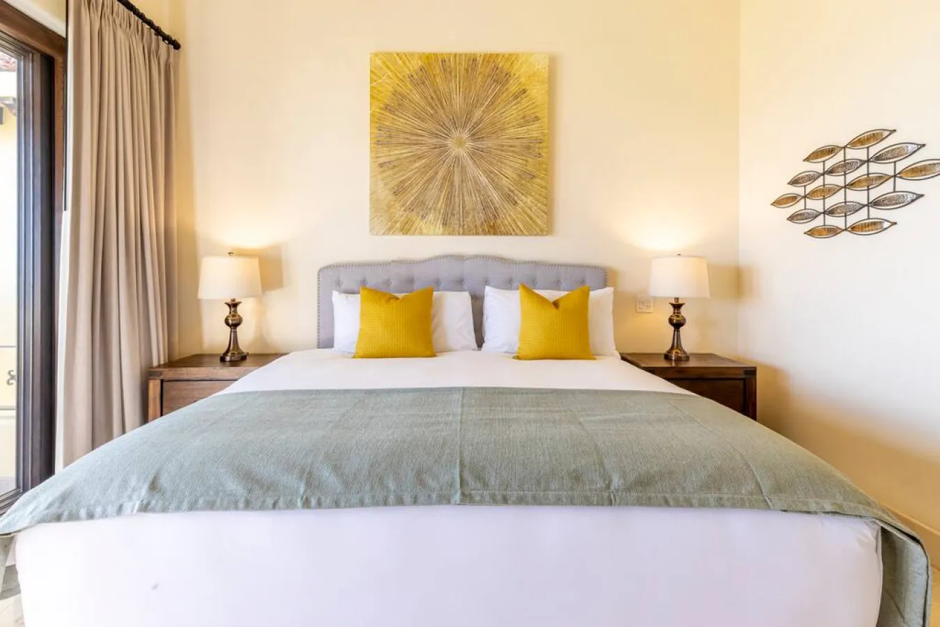 3BD Golf Front - Beach Club &  Hot Tub in PLC