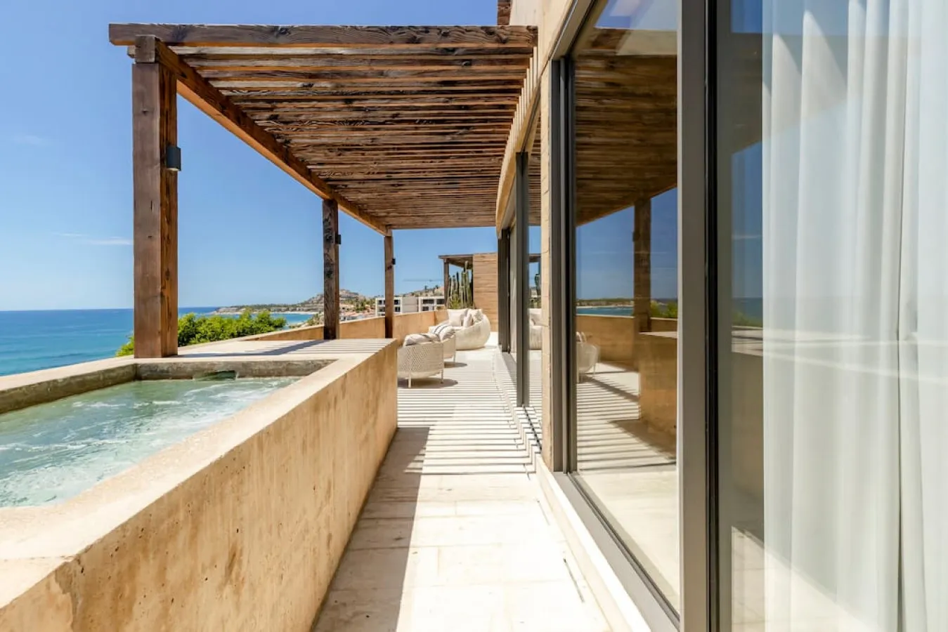 Stunning Oceanview Condo - Hot Tub