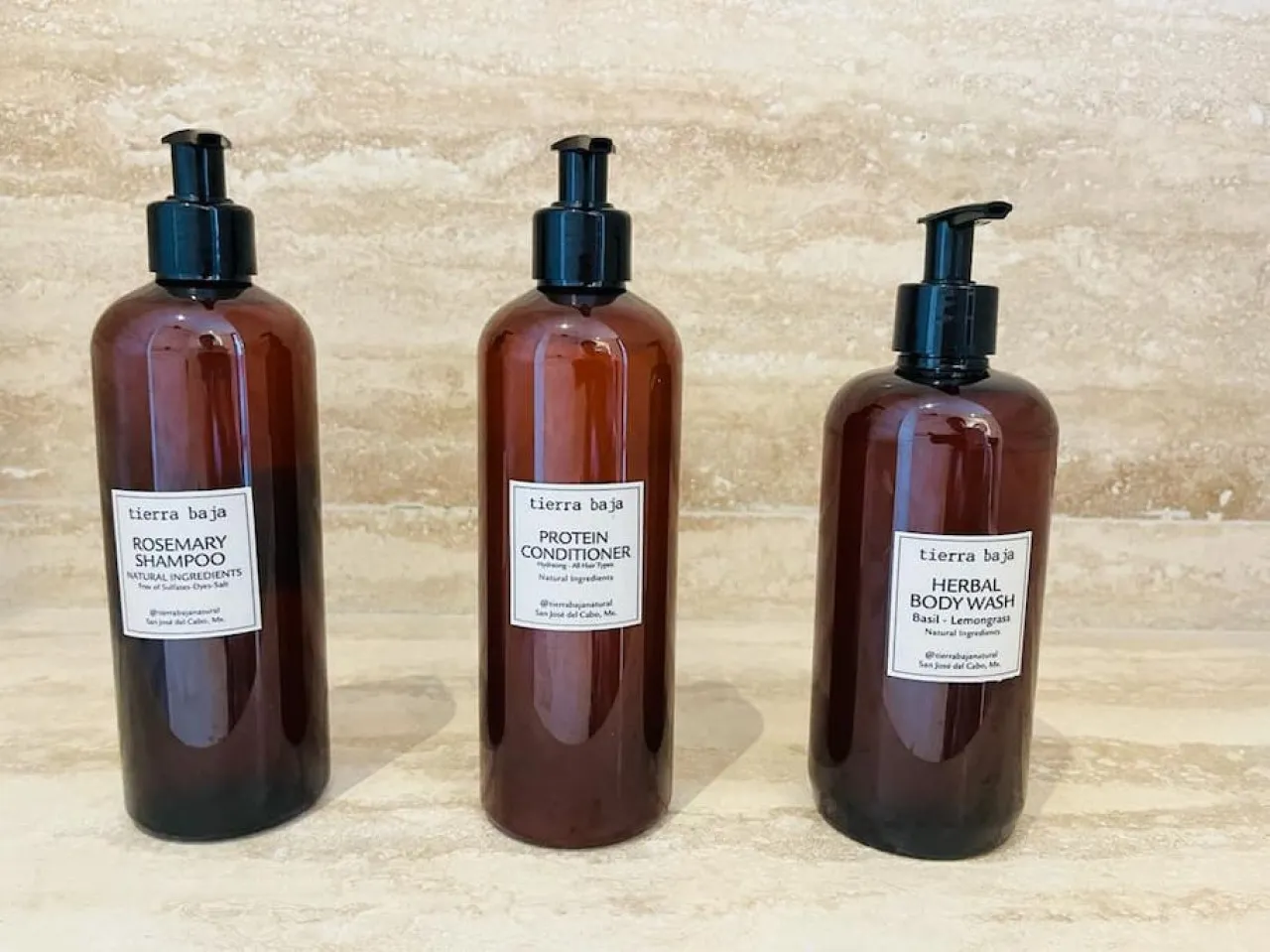 Bathroom 1 - Image 4