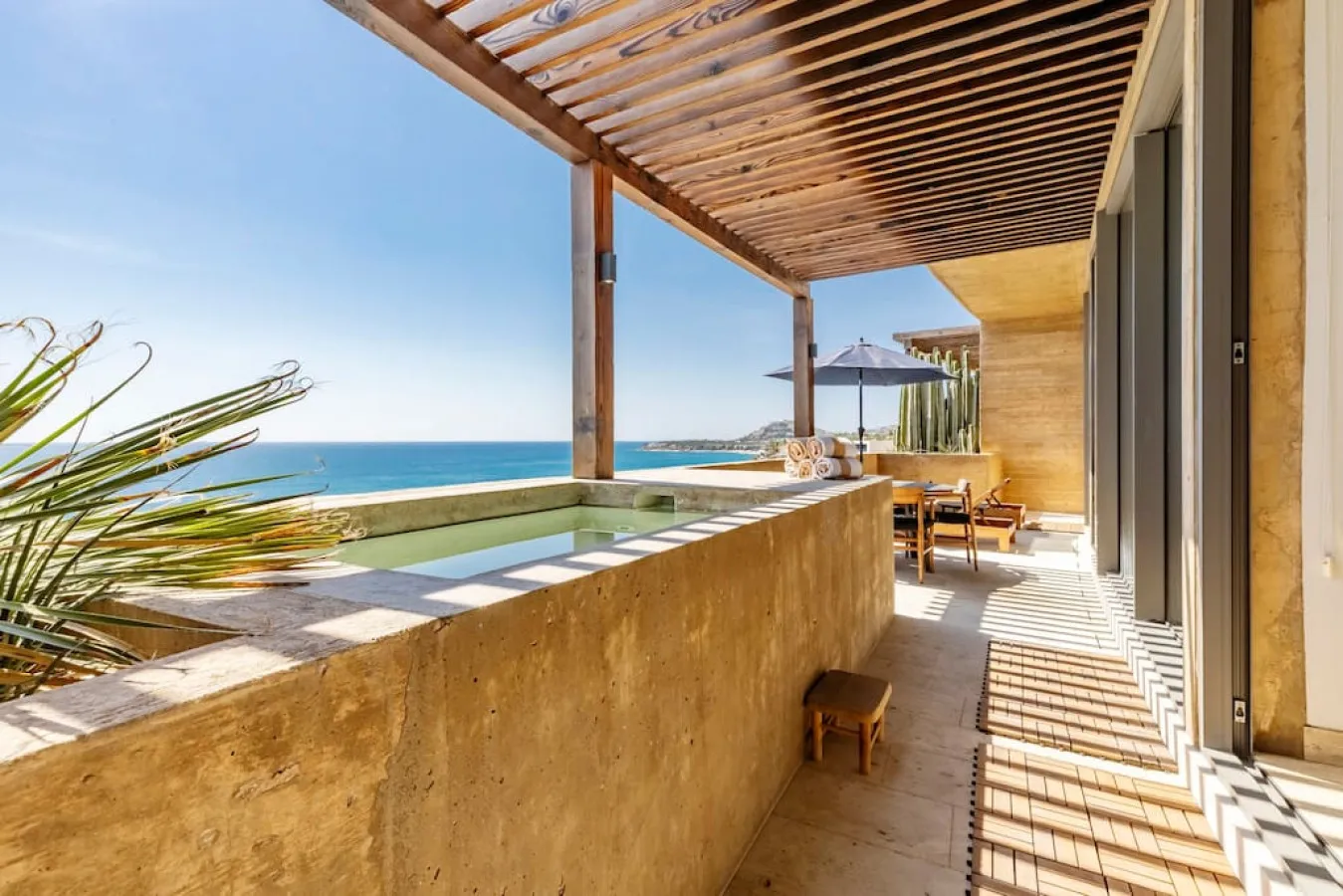 Panoramic Ocean View - Hot Tub