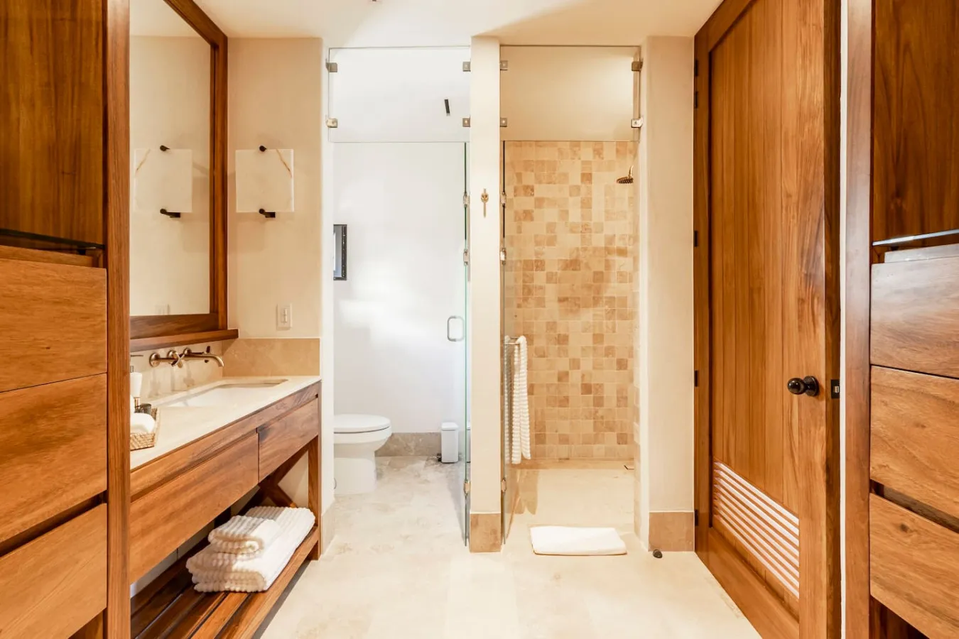 Bathroom 1 - Image 2