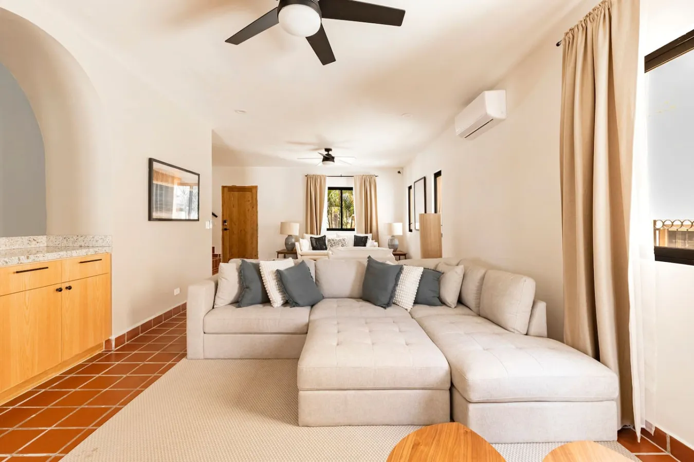 Lux 3bd Casa Anuiti, on golf, near beach, pool