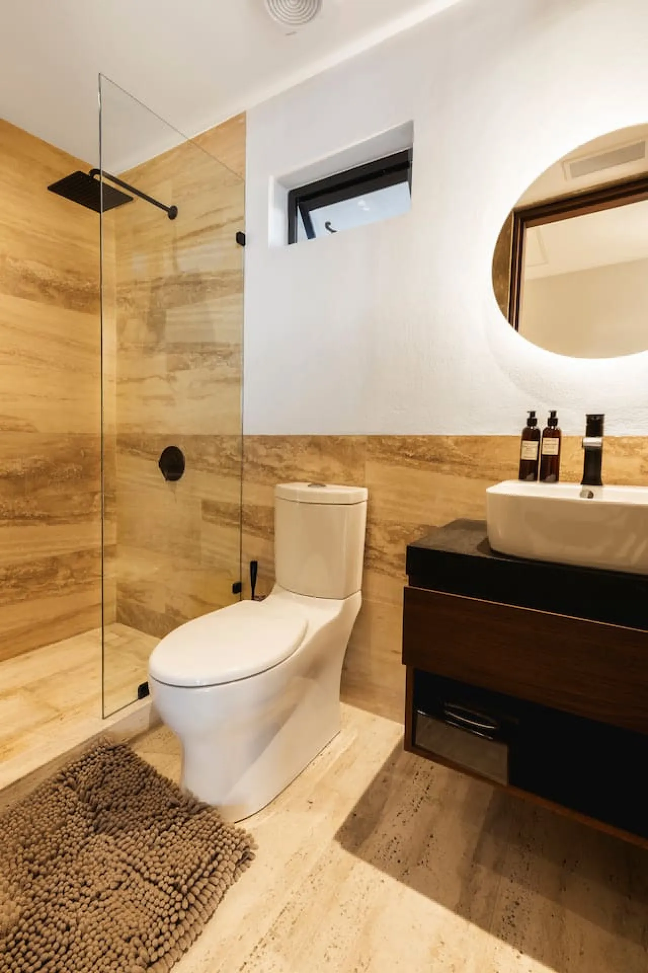 Bathroom 1 - Image 1