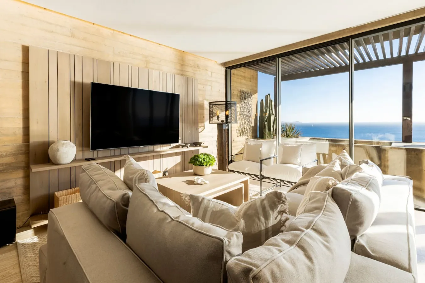 Living Room - Image 1