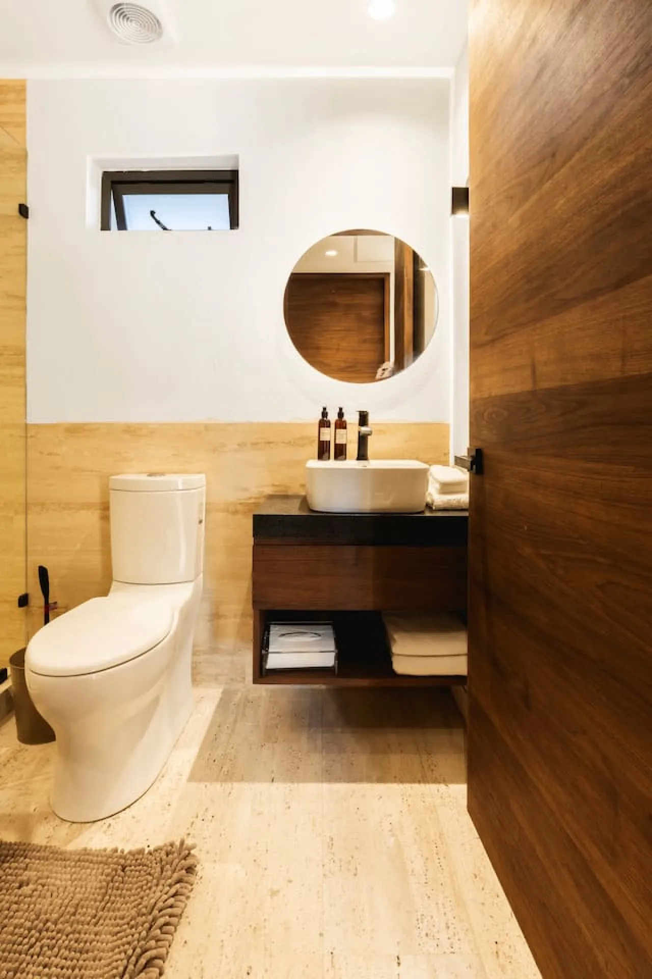 Bathroom 2 - Image 1