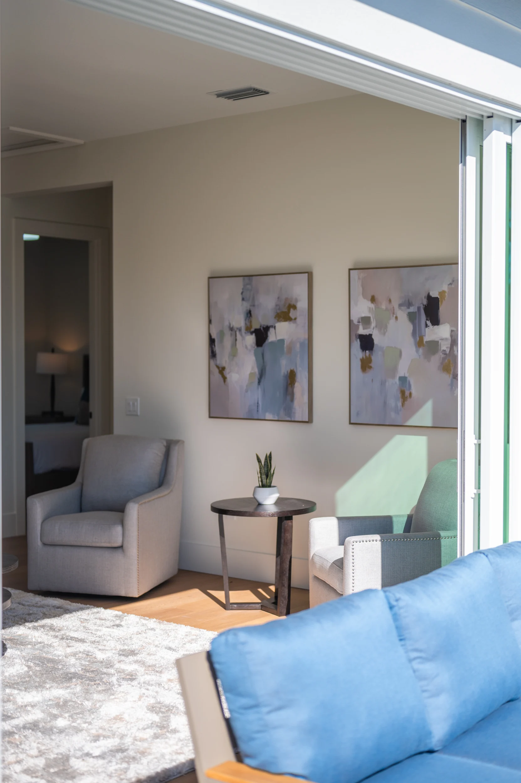 Living room - Image 8