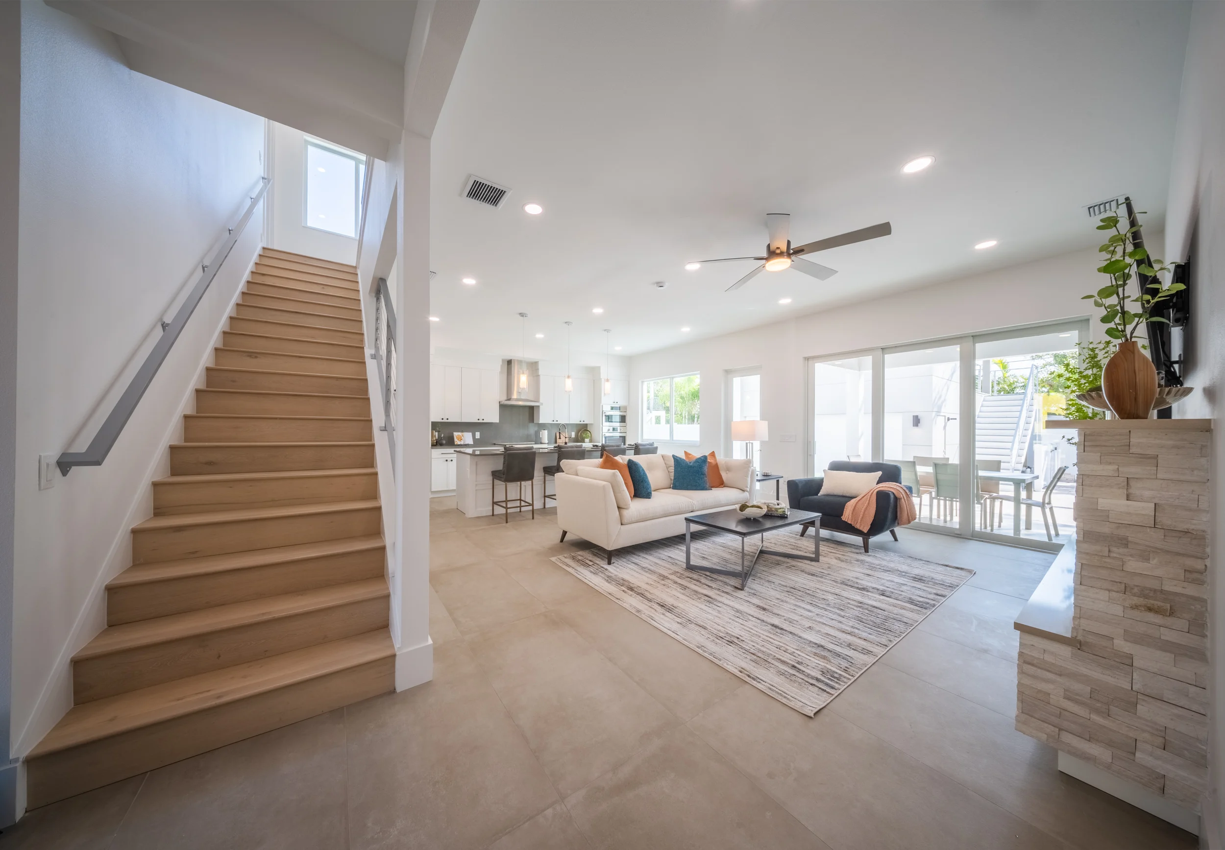 Living room - Image 3