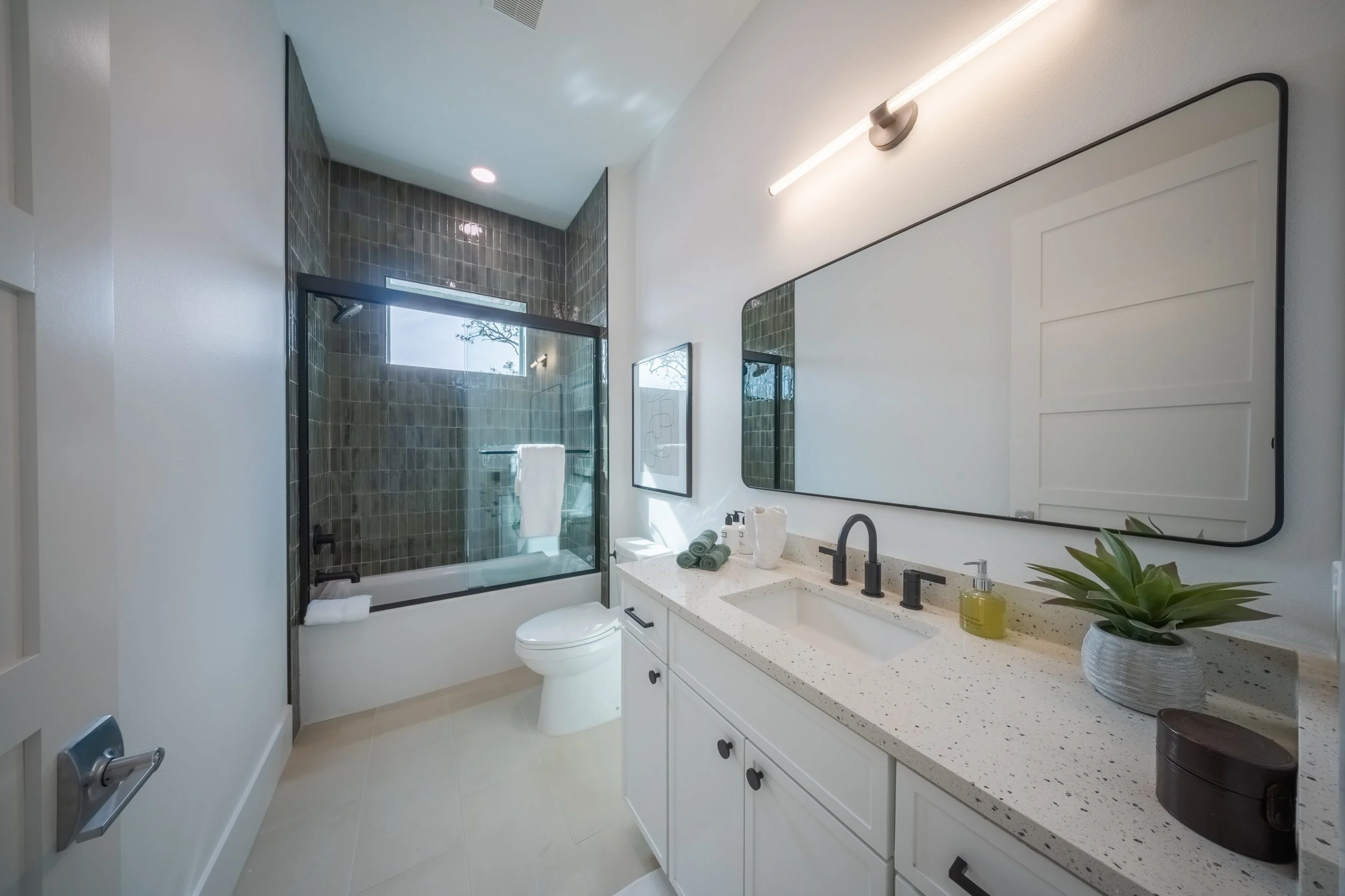 Bathroom 1 - Image 1