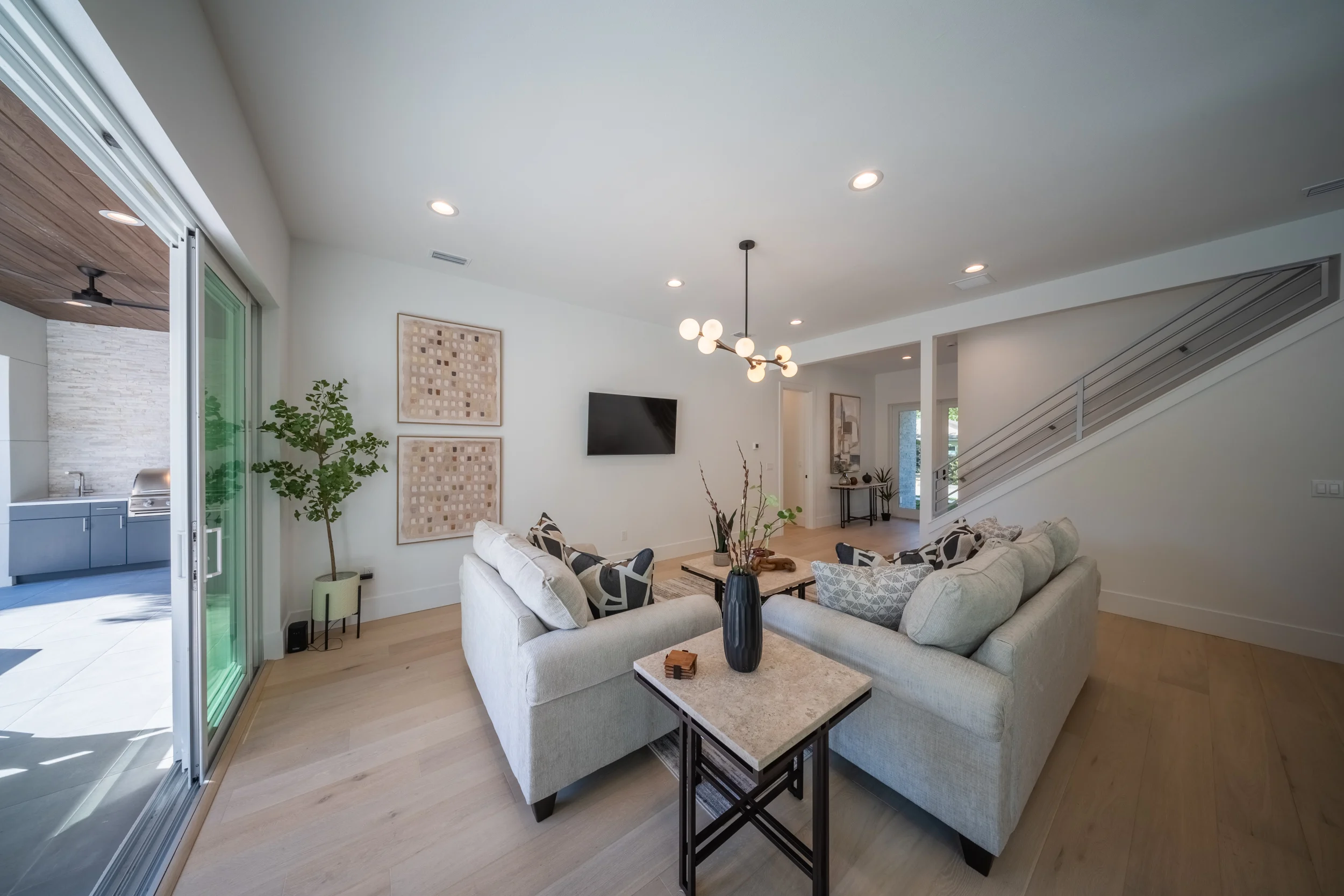 Living room - Image 1