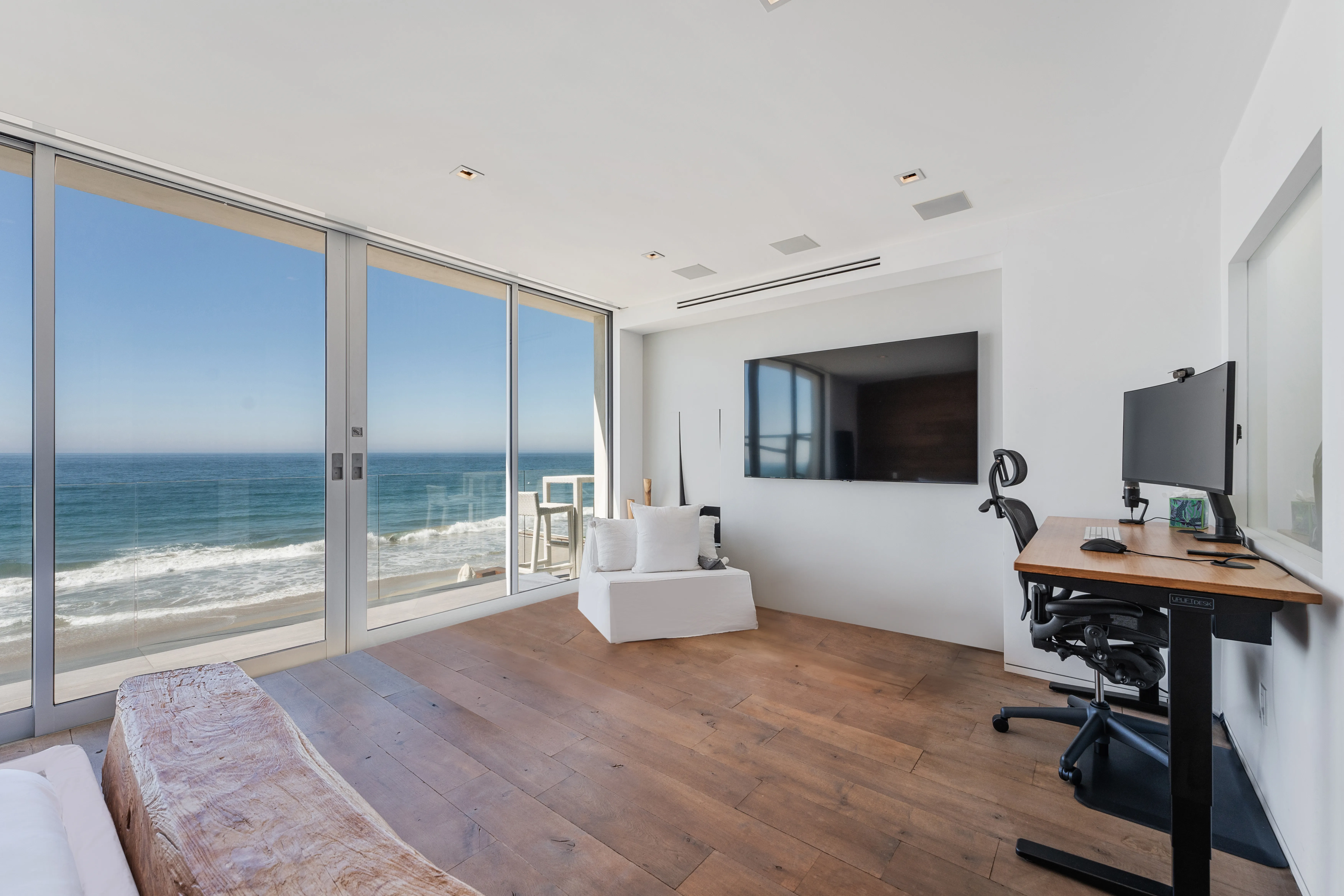 LIVING_ROOM - Image 4