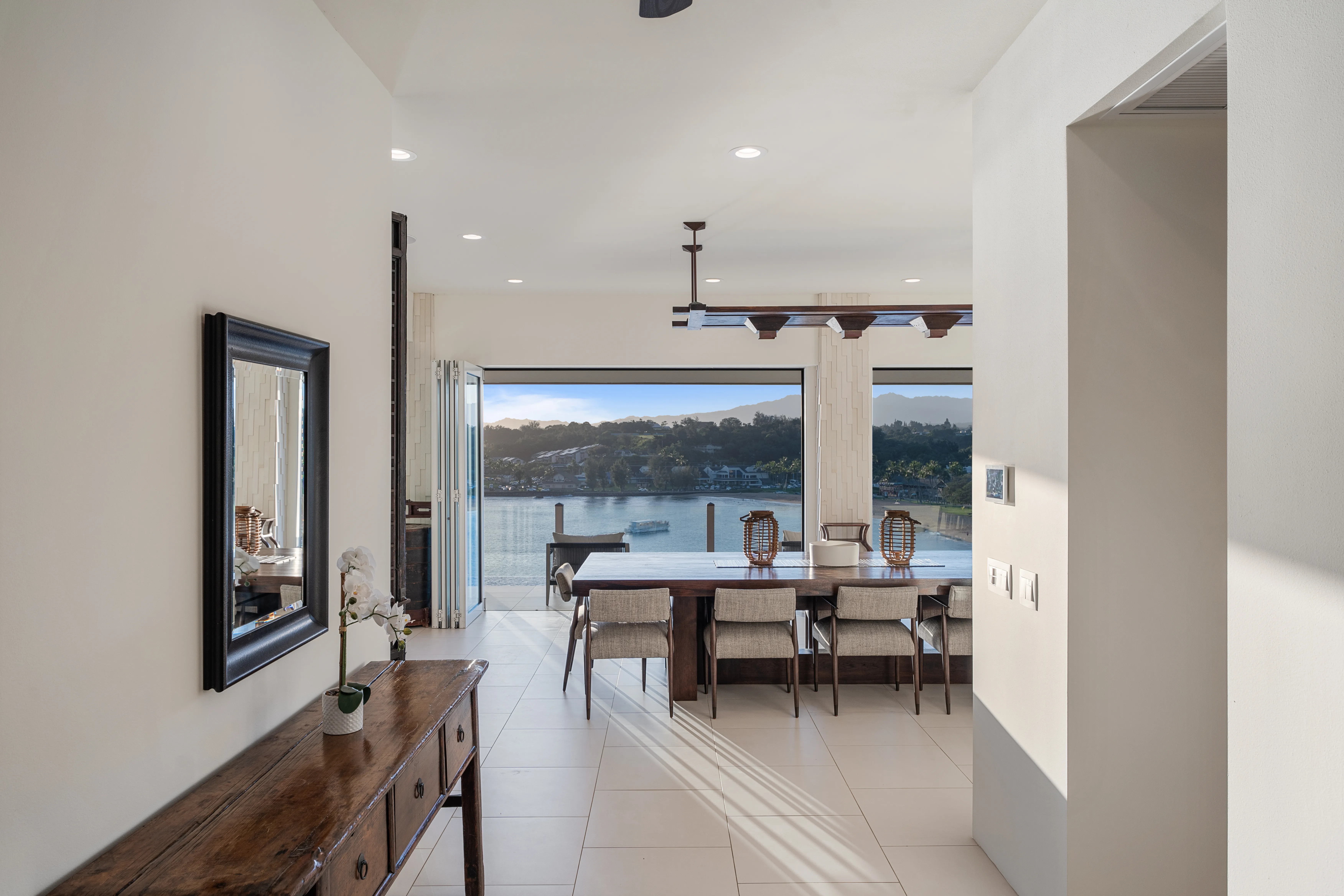 DINING_ROOM - Image 1