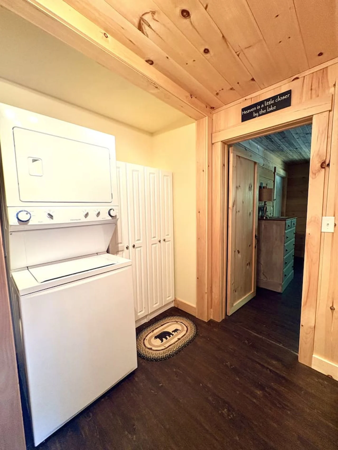 Laundry room - Image 1