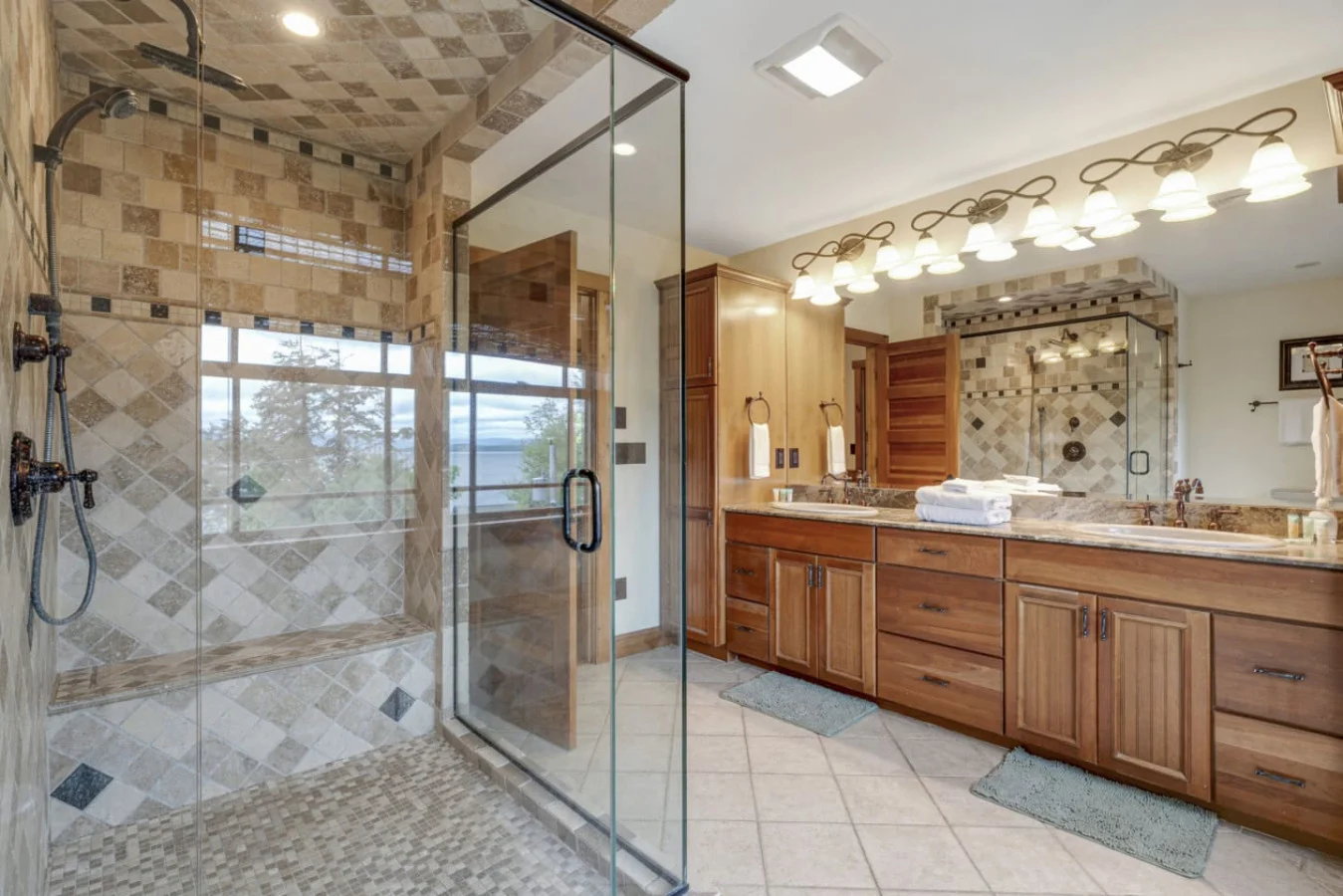 Bathroom 1 - Image 1