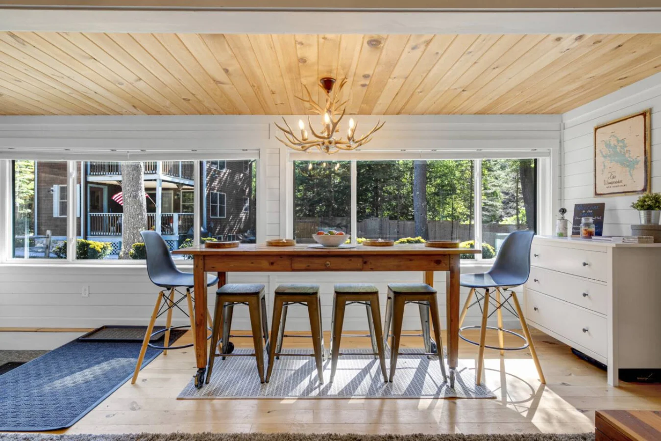 Common area - Image 1