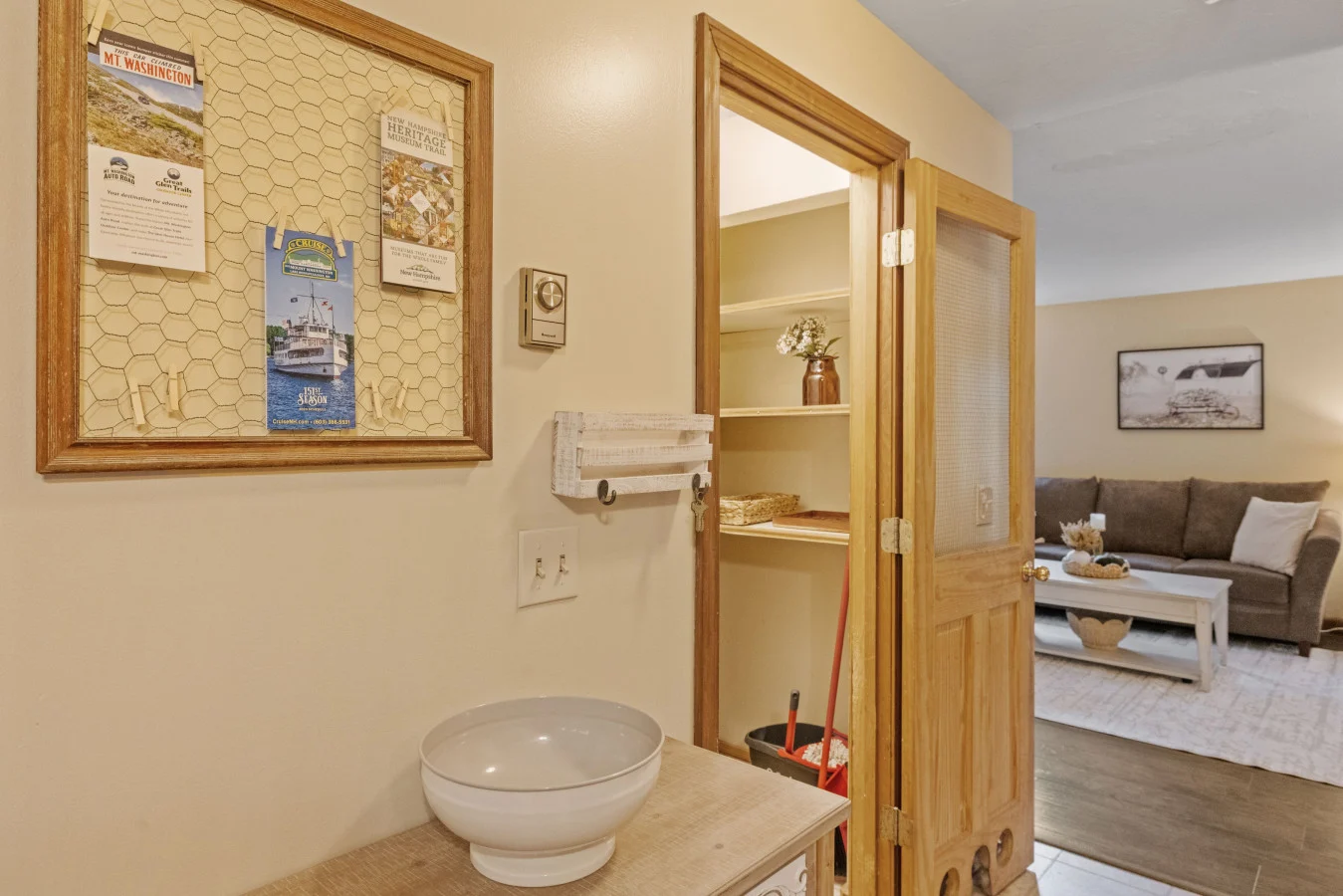 Living room - Image 1