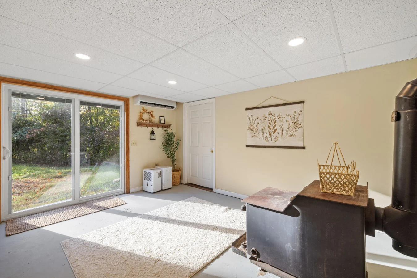 Living room - Image 8