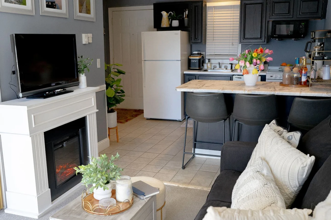 Living room - Image 10