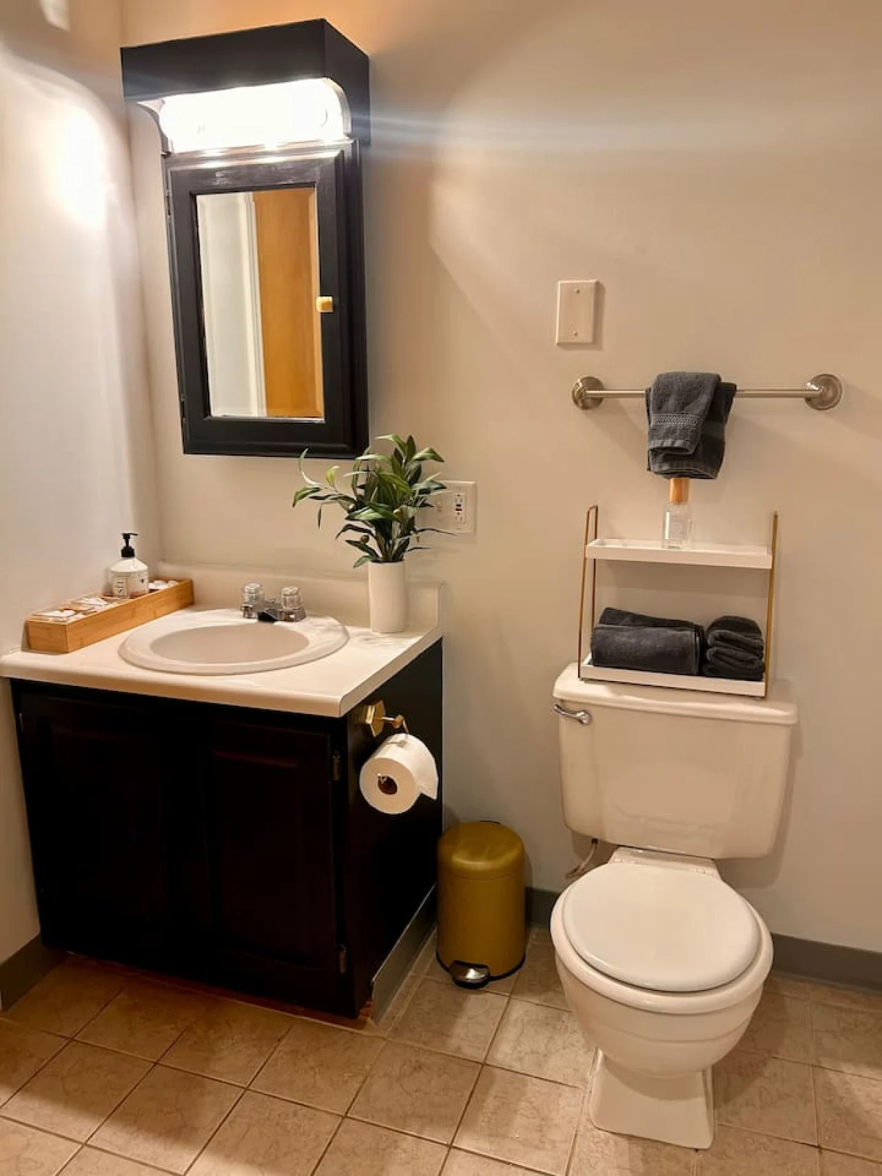 Bathroom 1 - Image 1