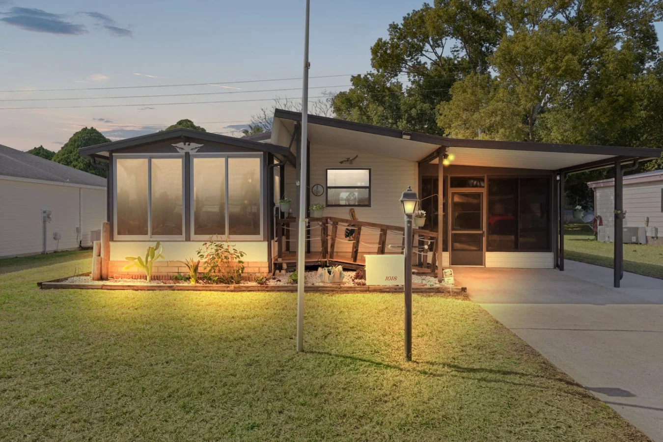 Porch, Lanai, Pet-Friendly + Golf Paths