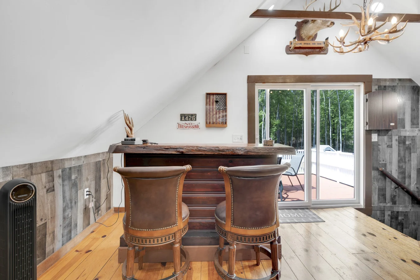 Common area - Image 1