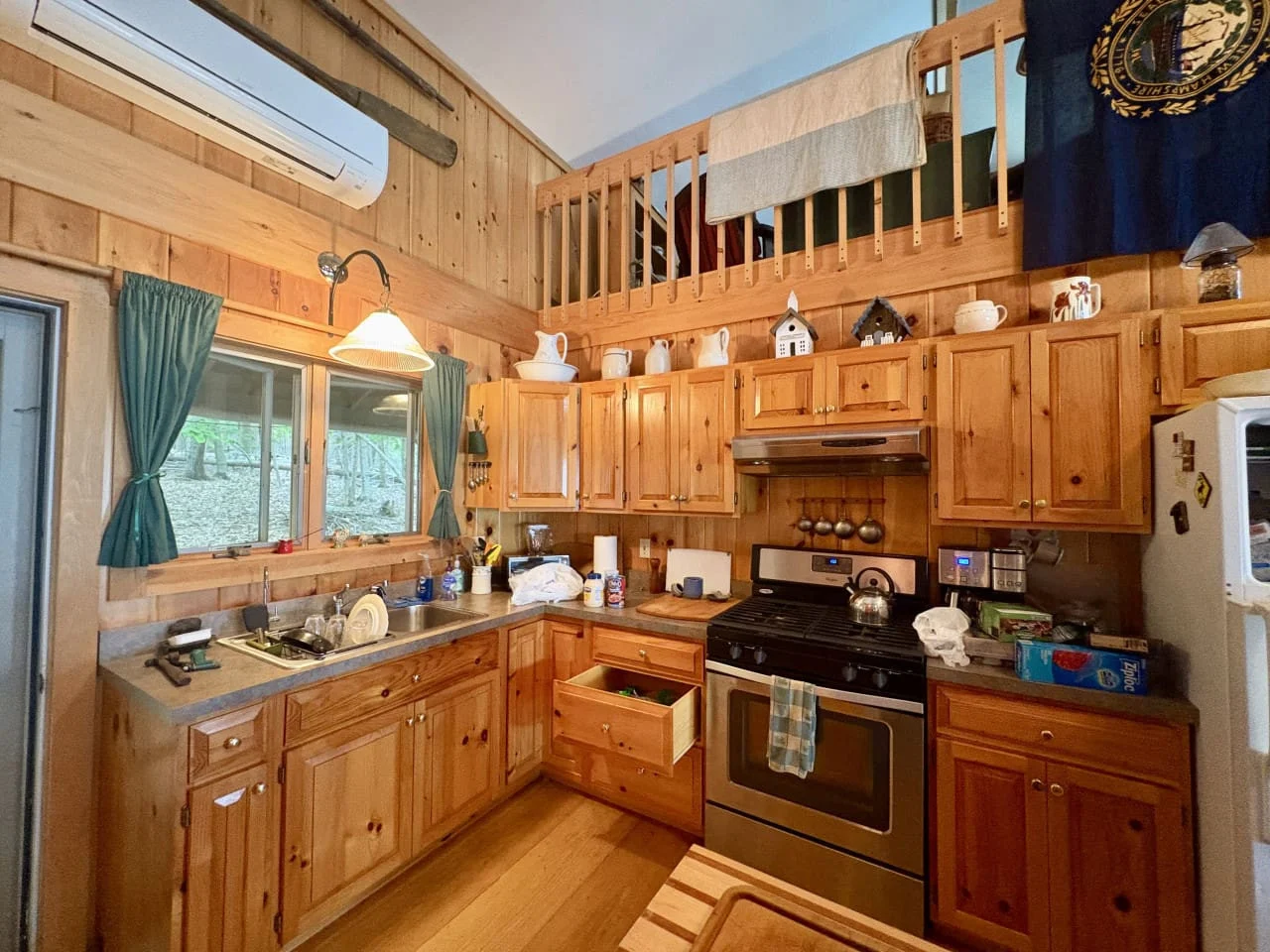 Kitchen - Image 1