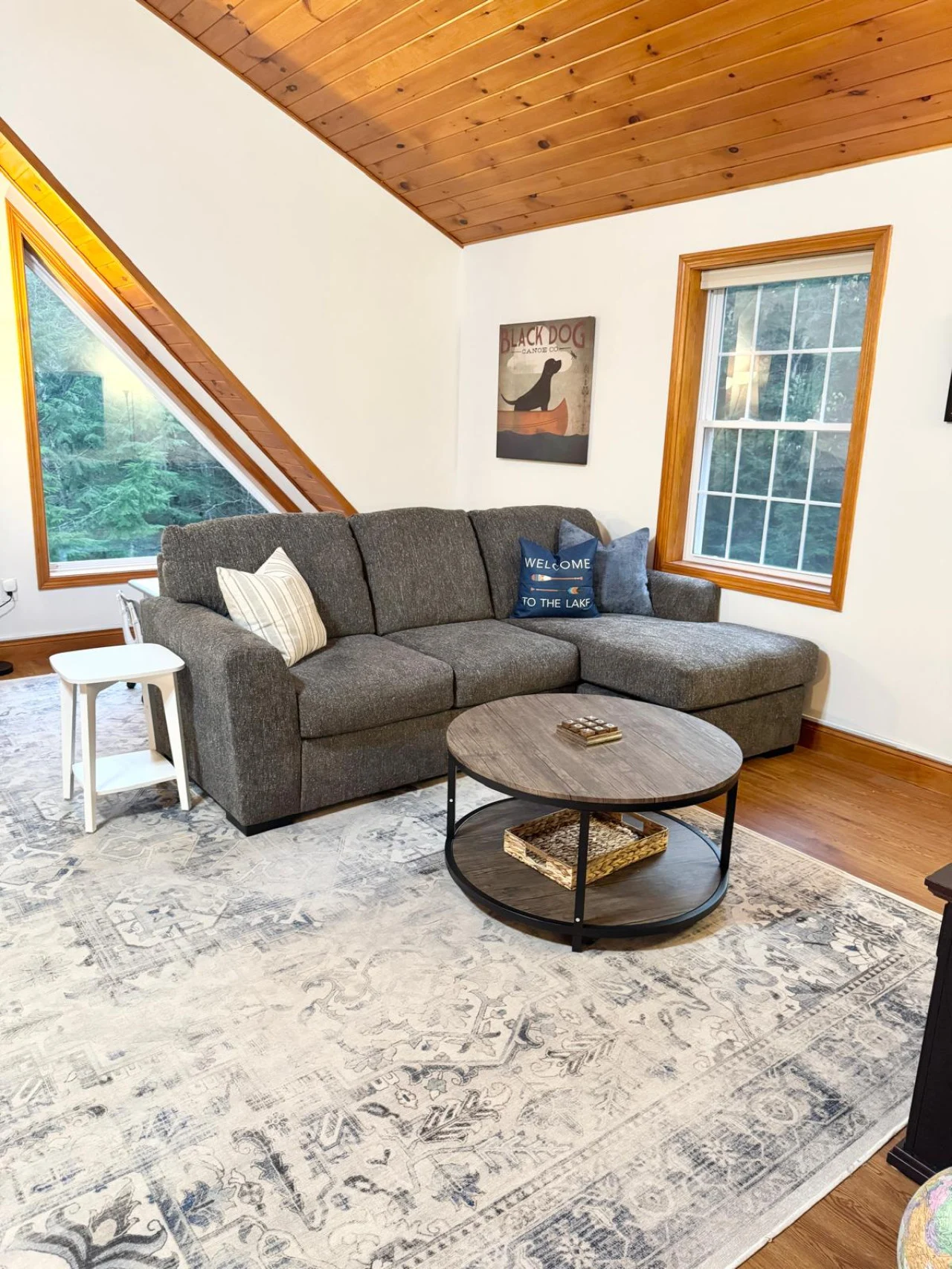 Living room - Image 8