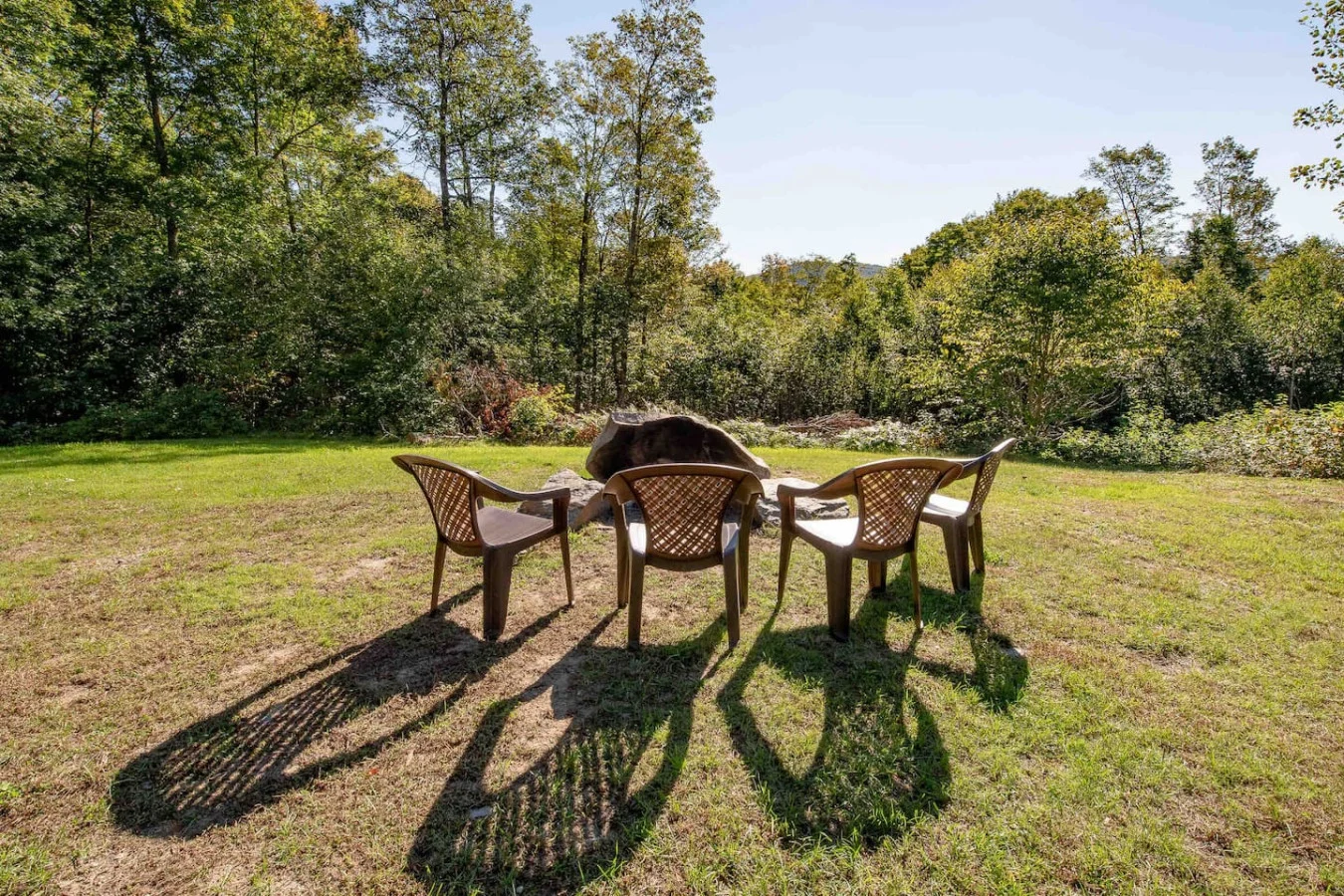 The EcoLodge - Hike, Stargaze & Cozy Fires