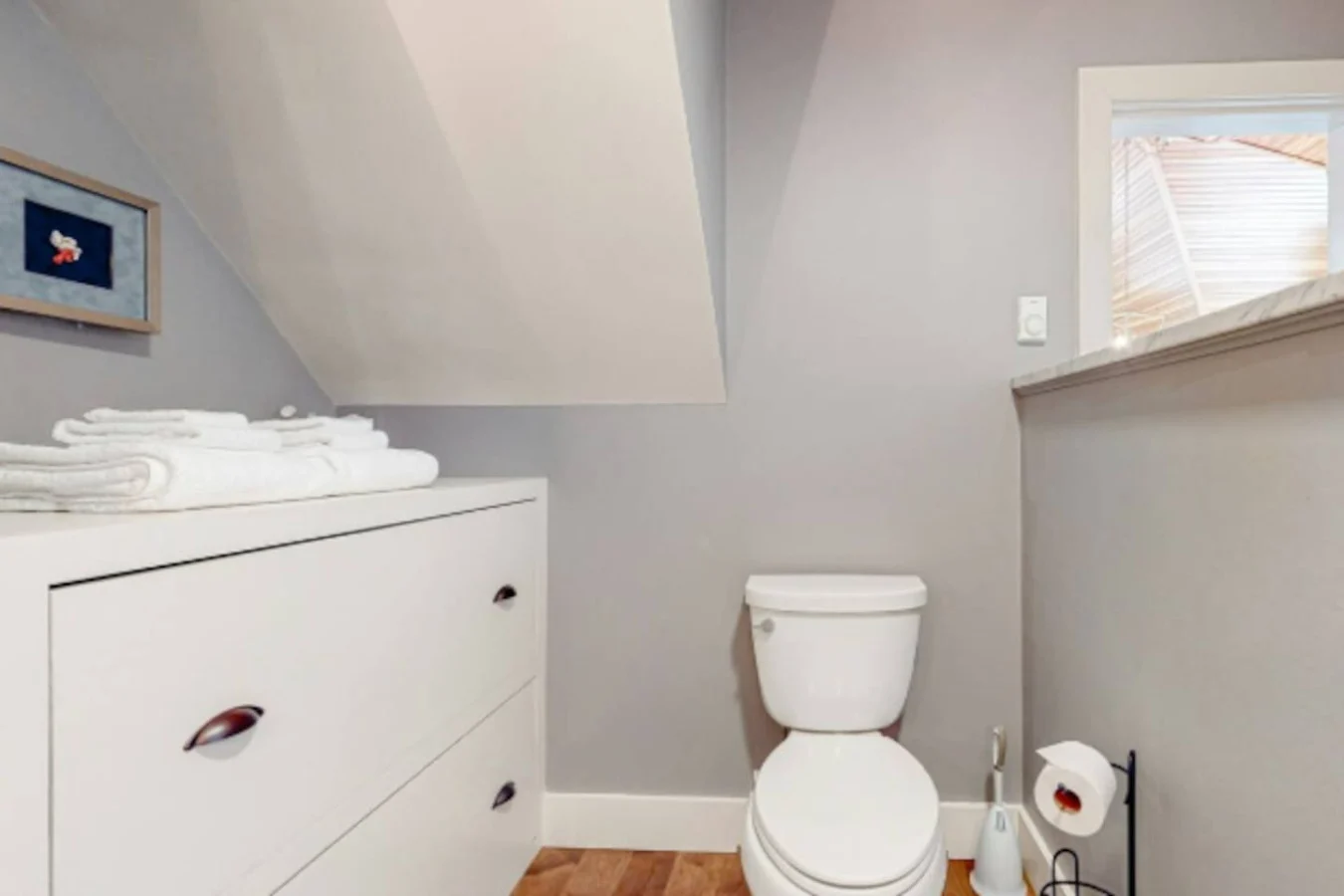 Bathroom 1 - Image 2