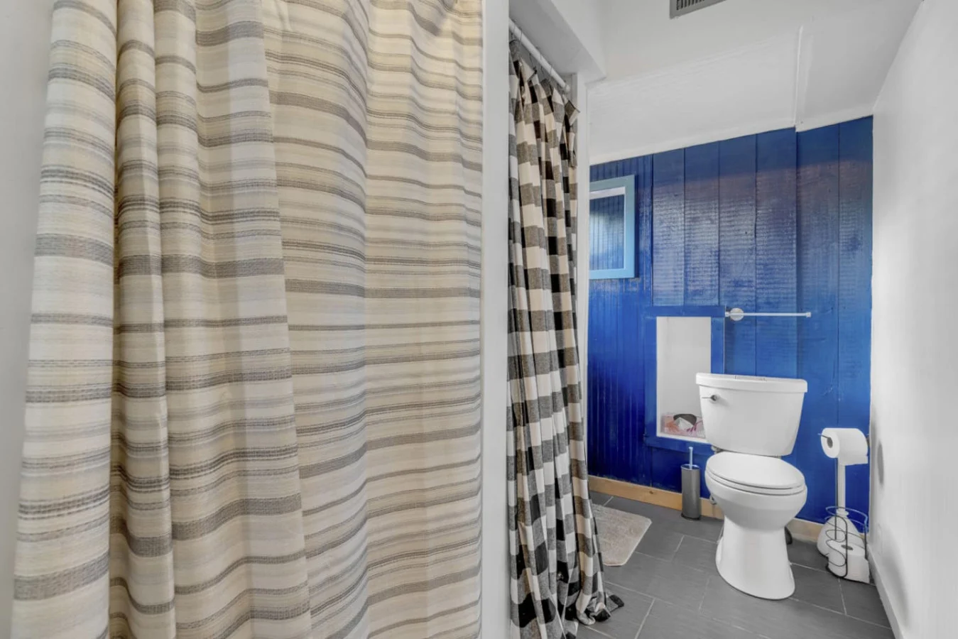 Bathroom 1 - Image 1