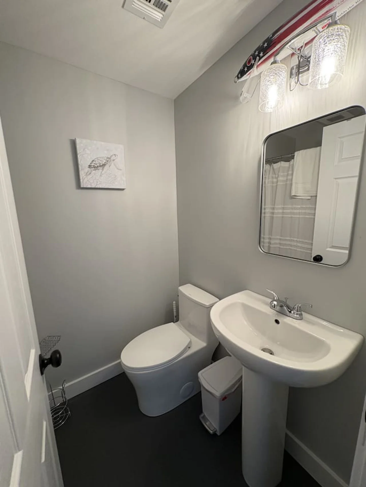 Bathroom 1 - Image 2
