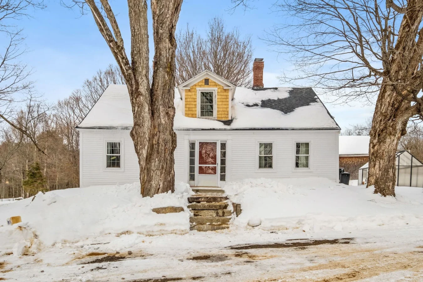 Winterberry Farm Loft - Pastures, Pets & Peace