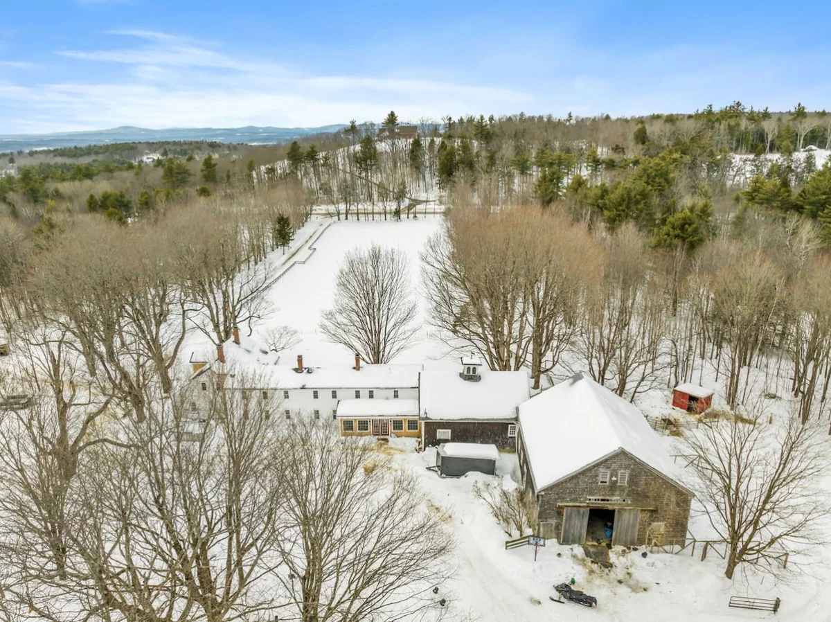 Winterberry Farm Loft - Pastures, Pets & Peace