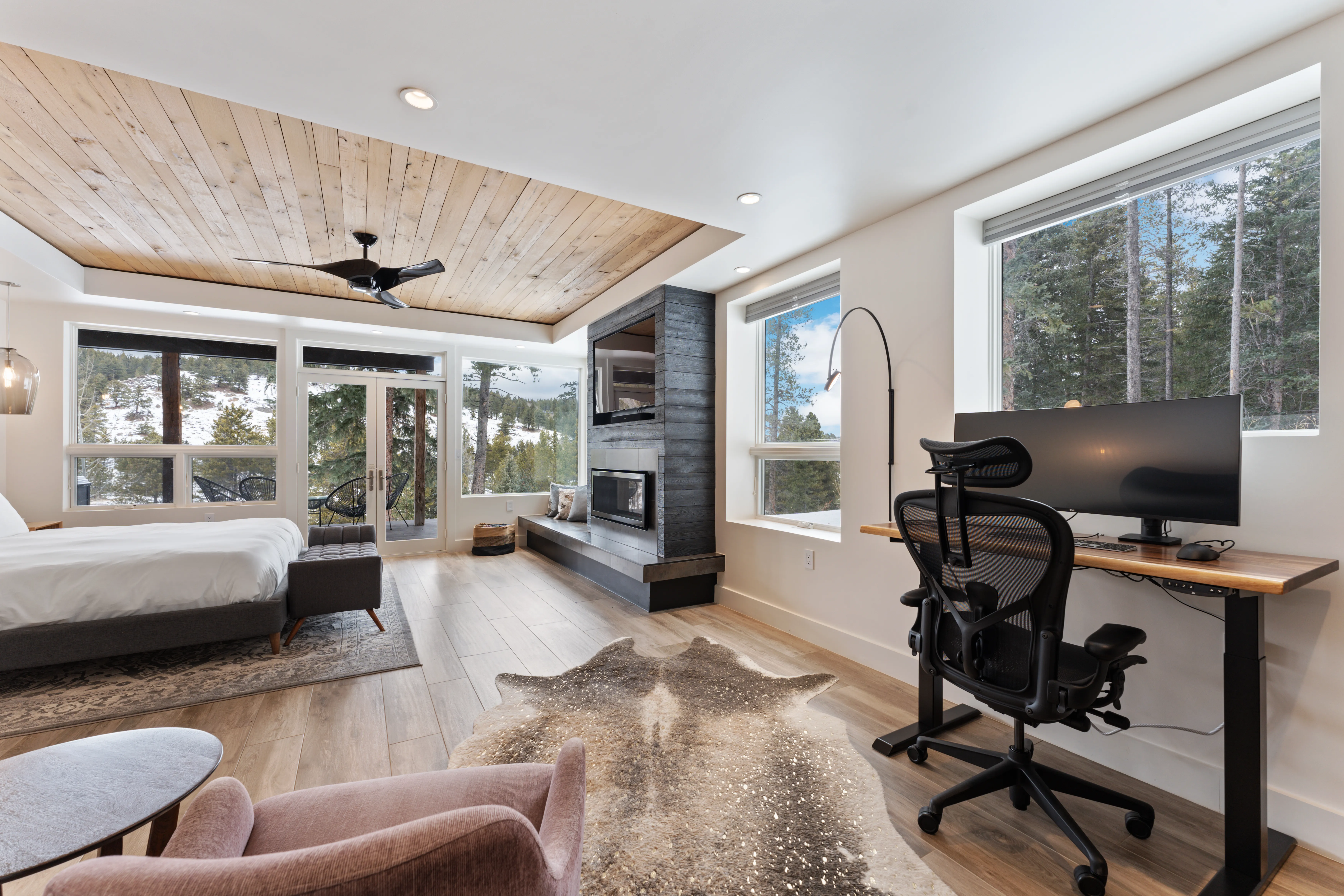 Skyline Serene Landing Deck