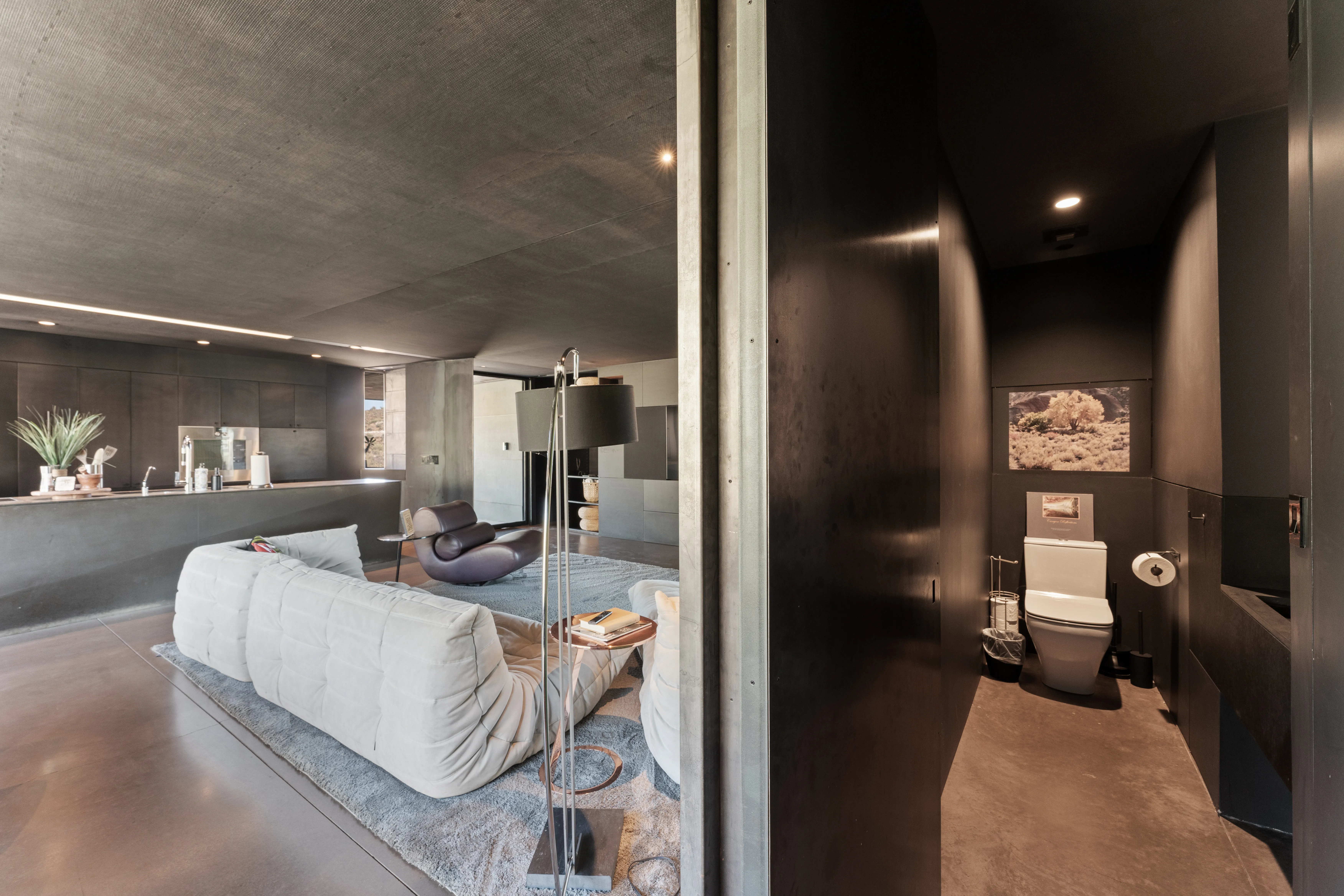 LIVING_ROOM - Image 4