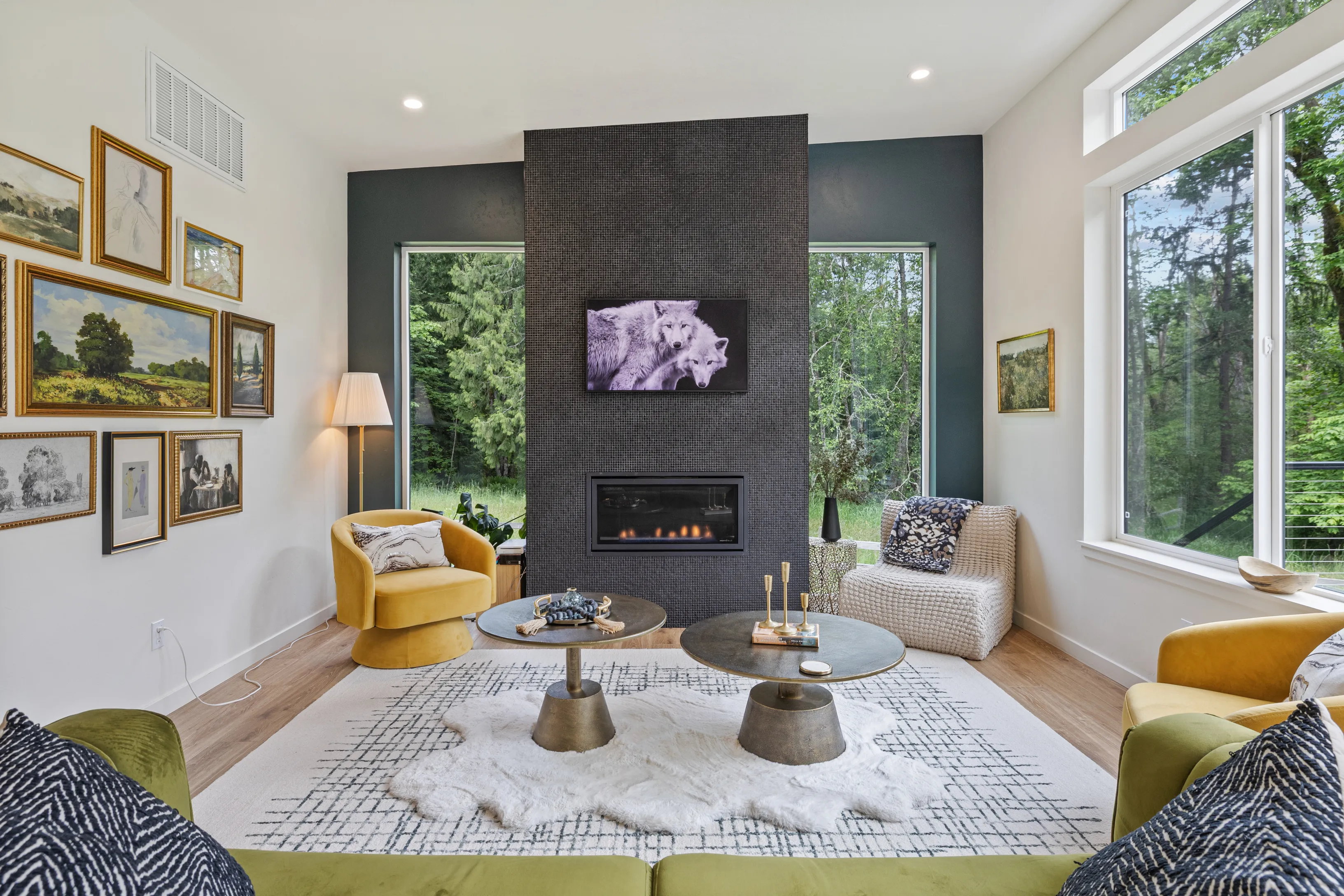 LIVING_ROOM - Image 3