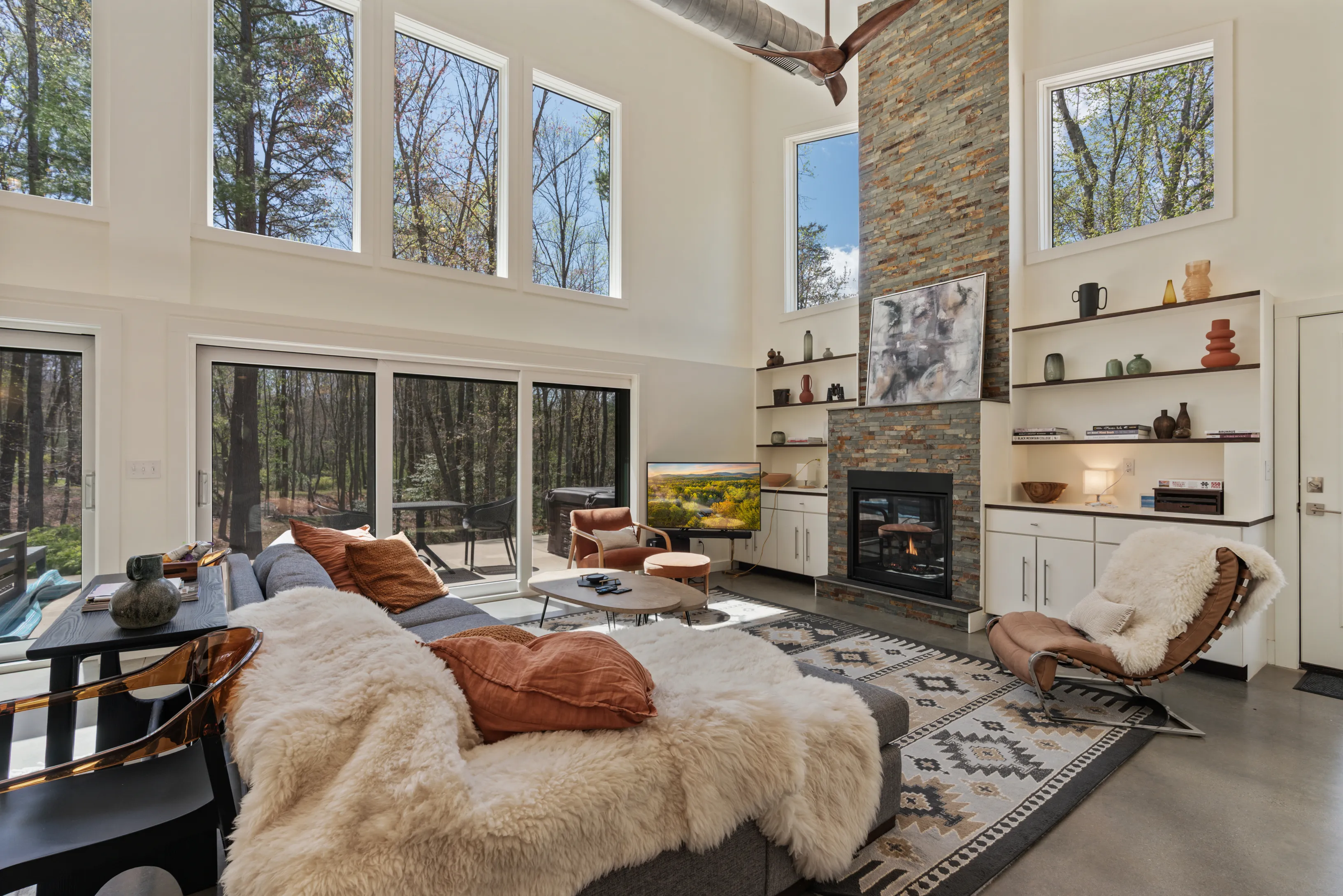 LIVING_ROOM - Image 3