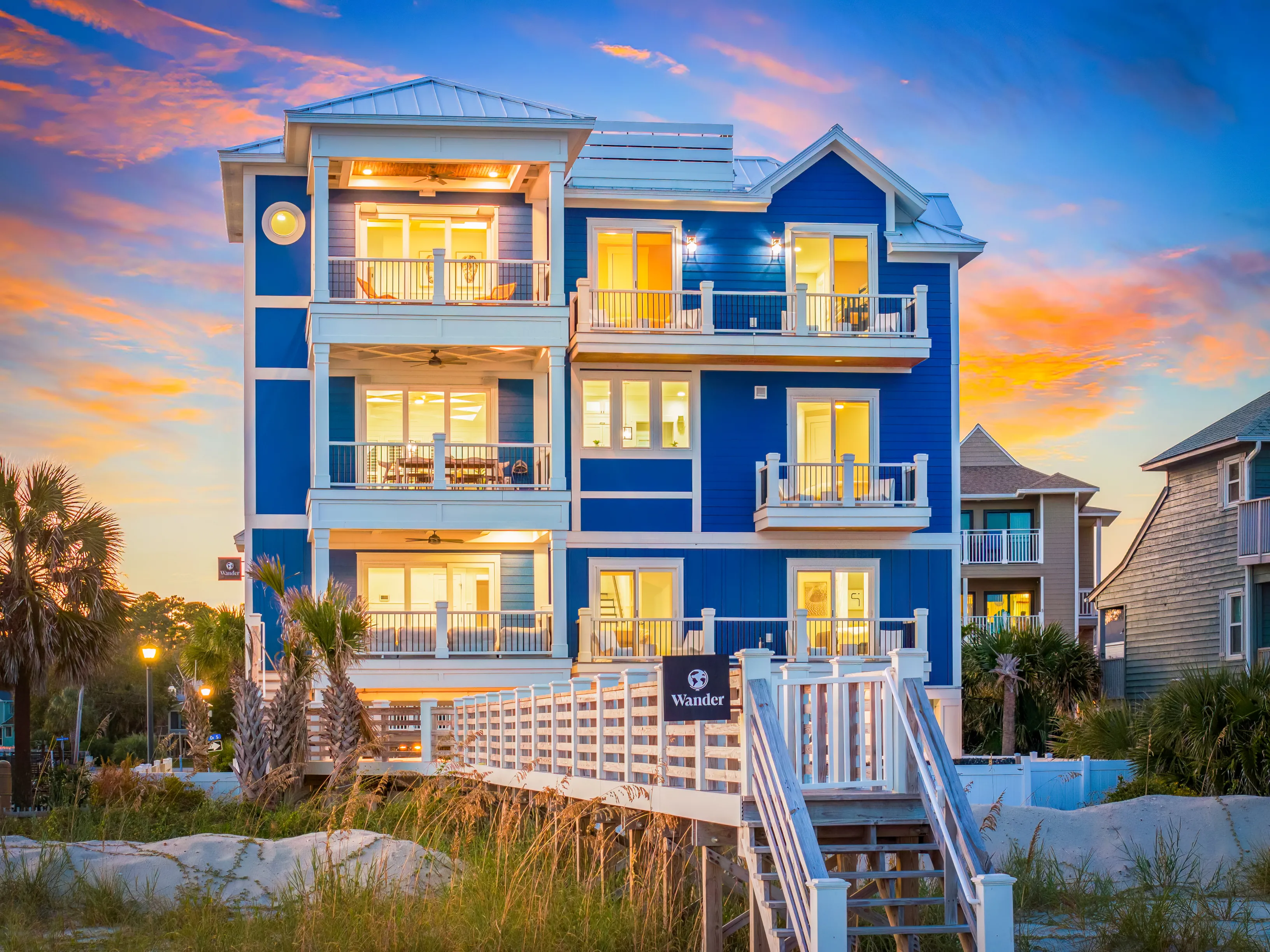 Boardwalk Manor Modern Landing