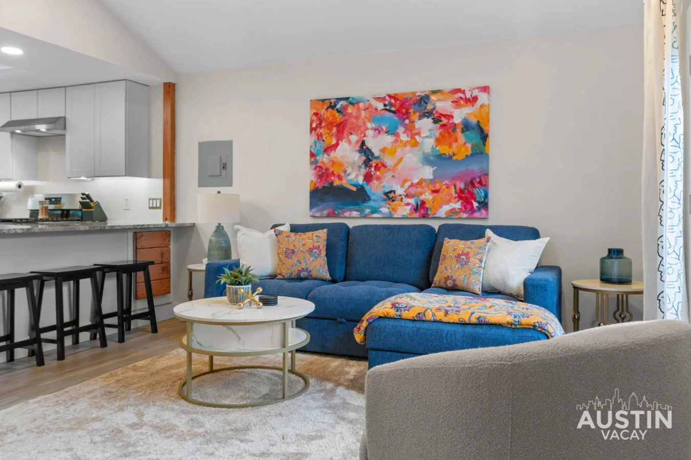 Living room - Image 3