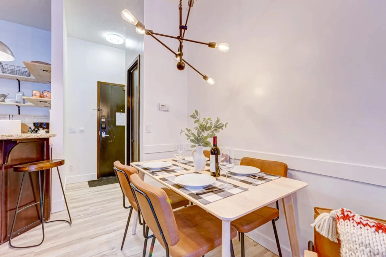 Living room - Image 13