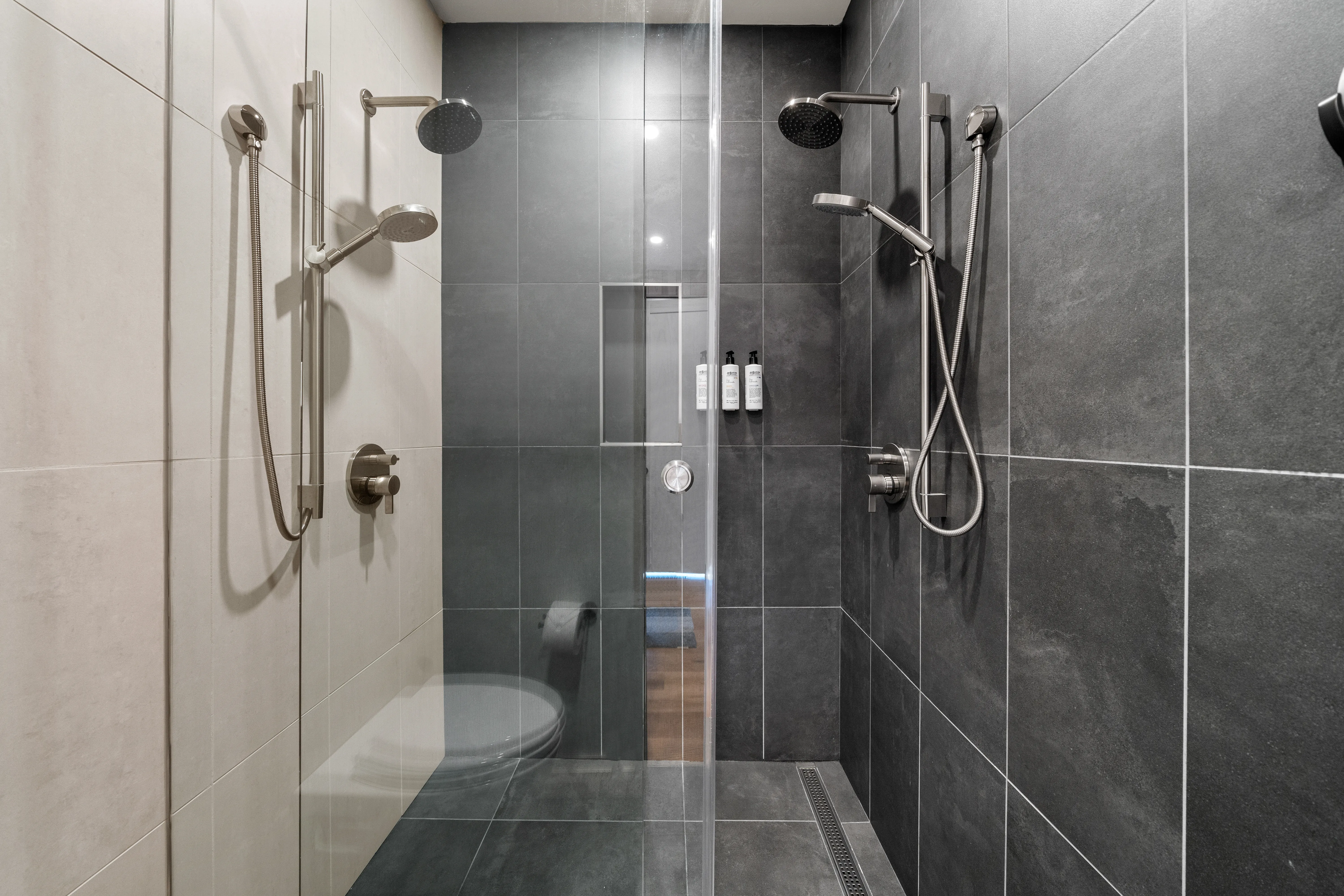 Bathroom 1 - Image 1