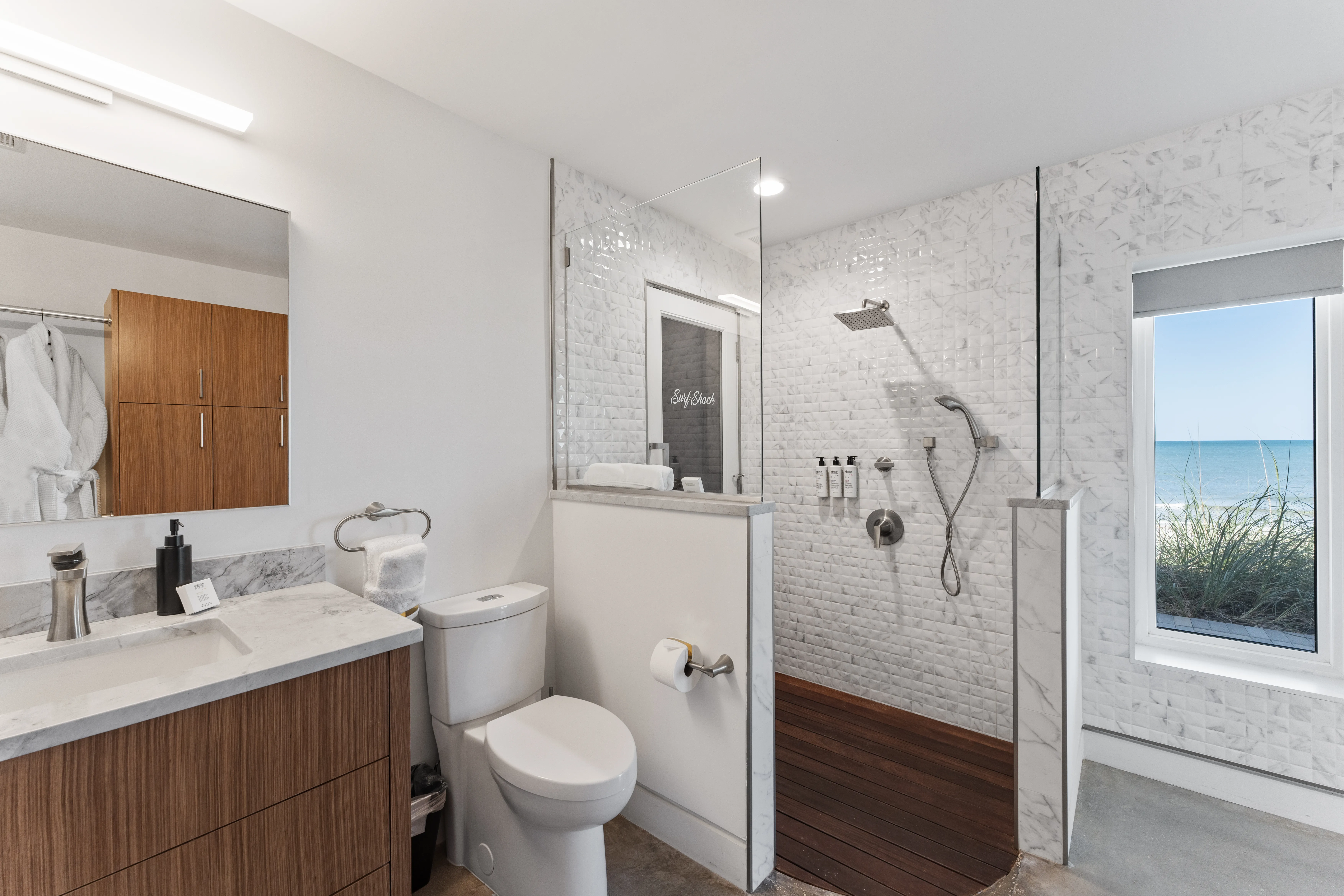 Bathroom 1 - Image 1