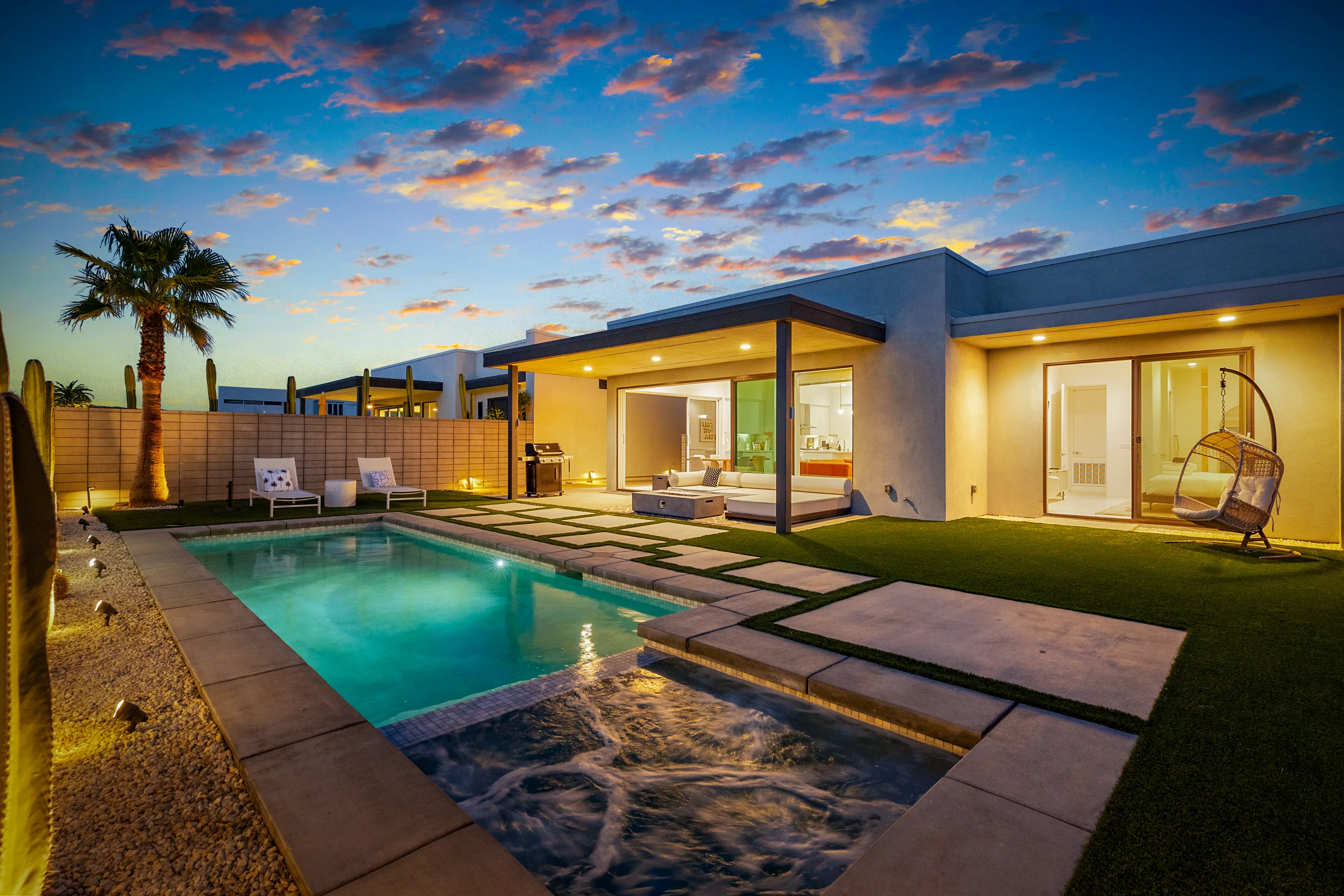 Veranda Lake Lowlands Overlook