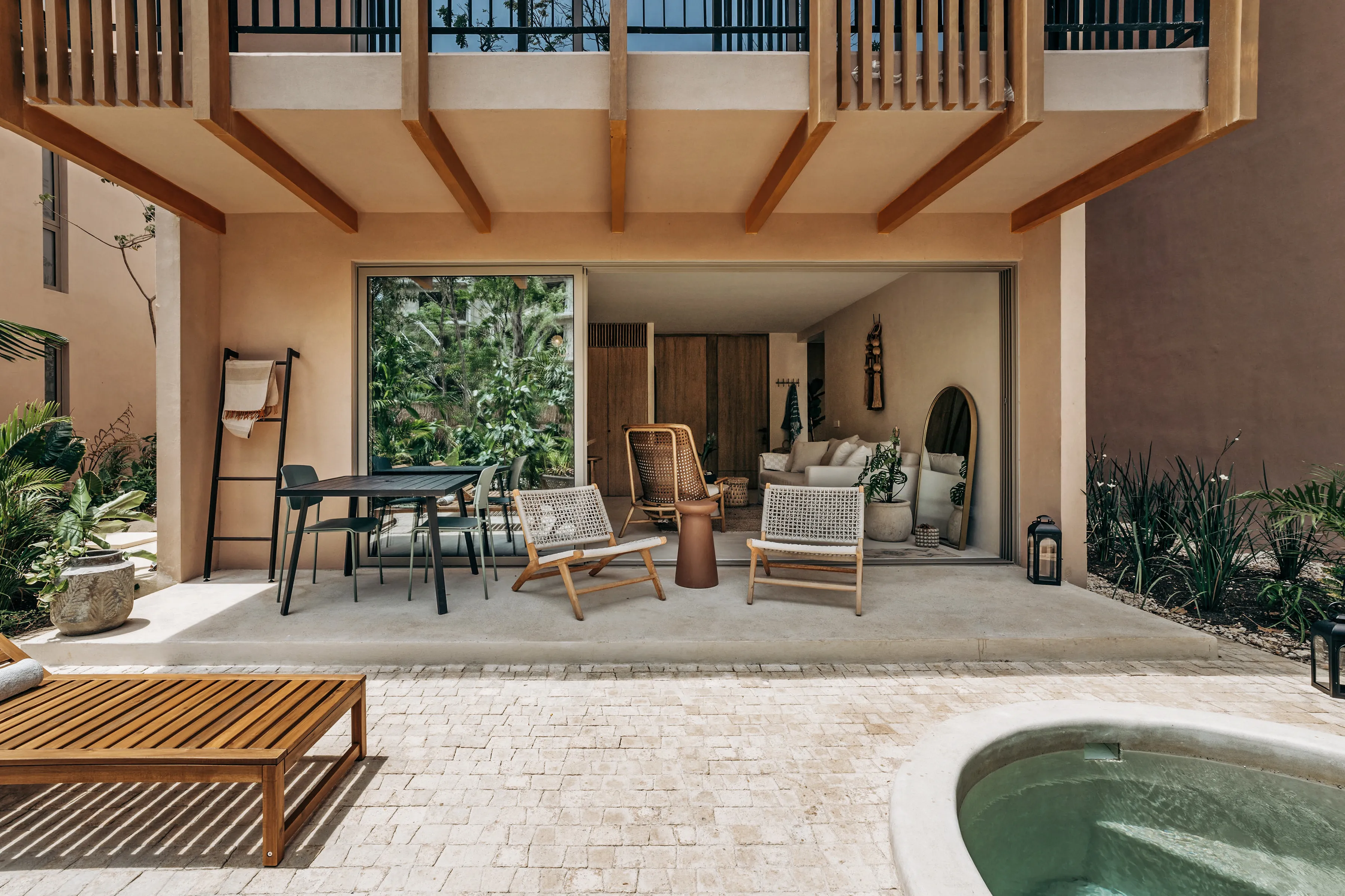 Bluestone Modern Hideaway