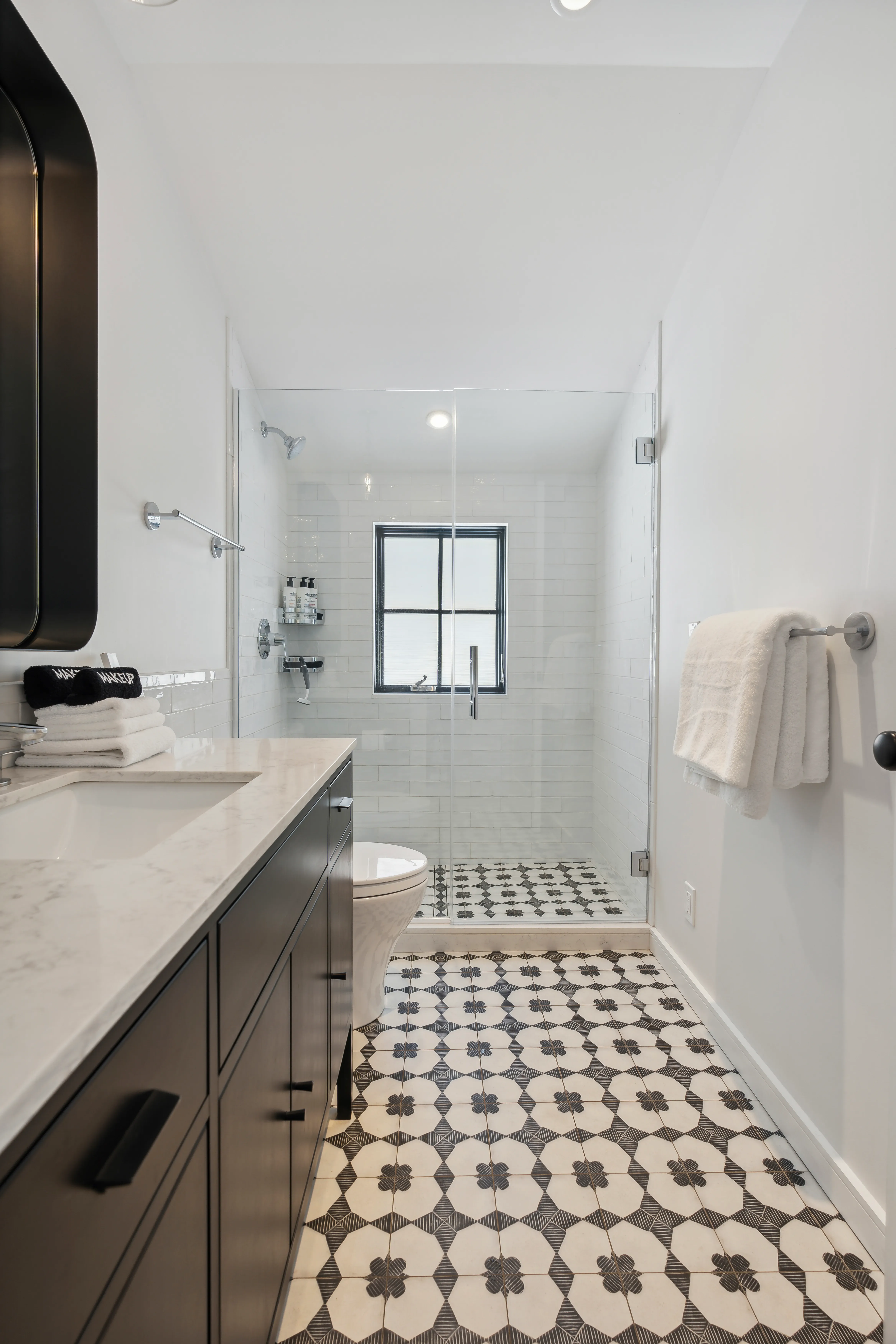 Bathroom 2 - Image 1