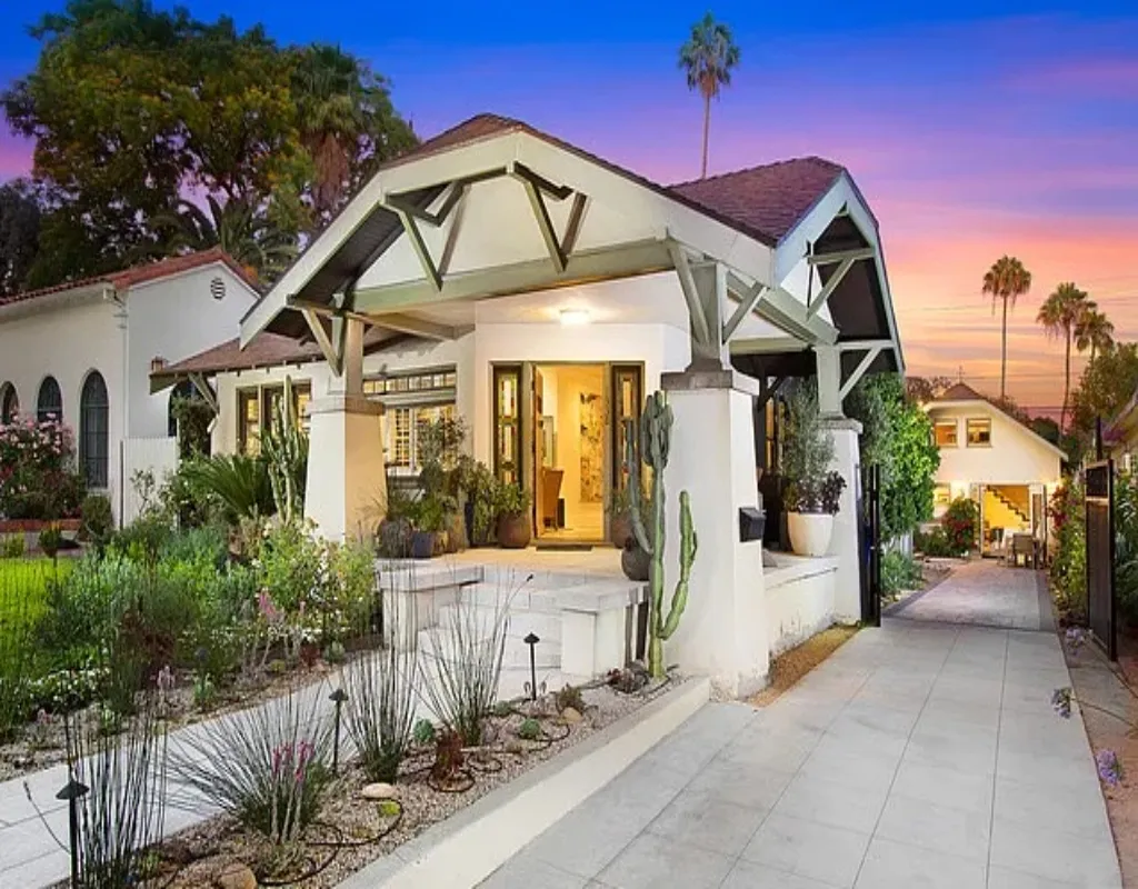 Boardwalk Bungalow Coastal