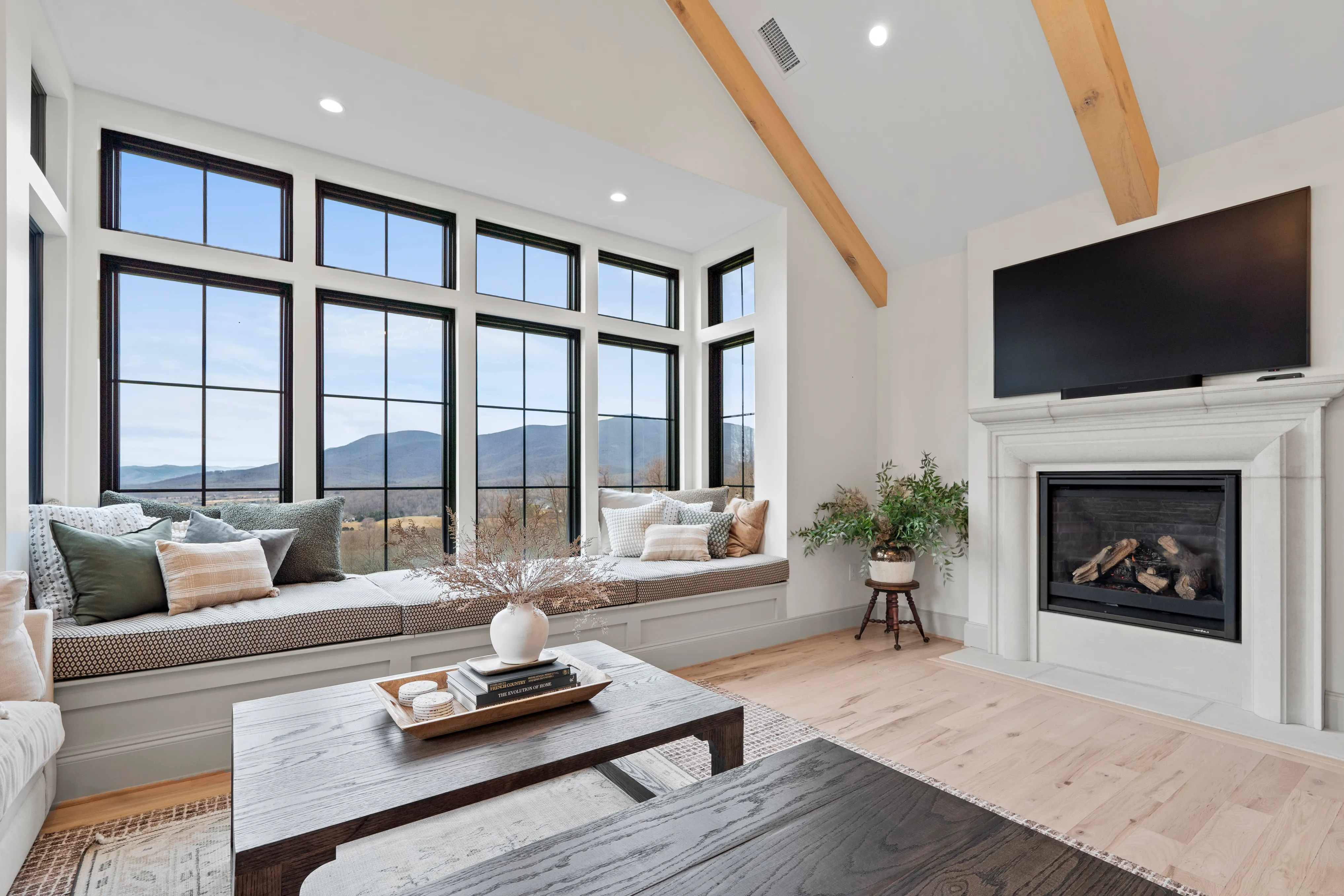 LIVING_ROOM - Image 3