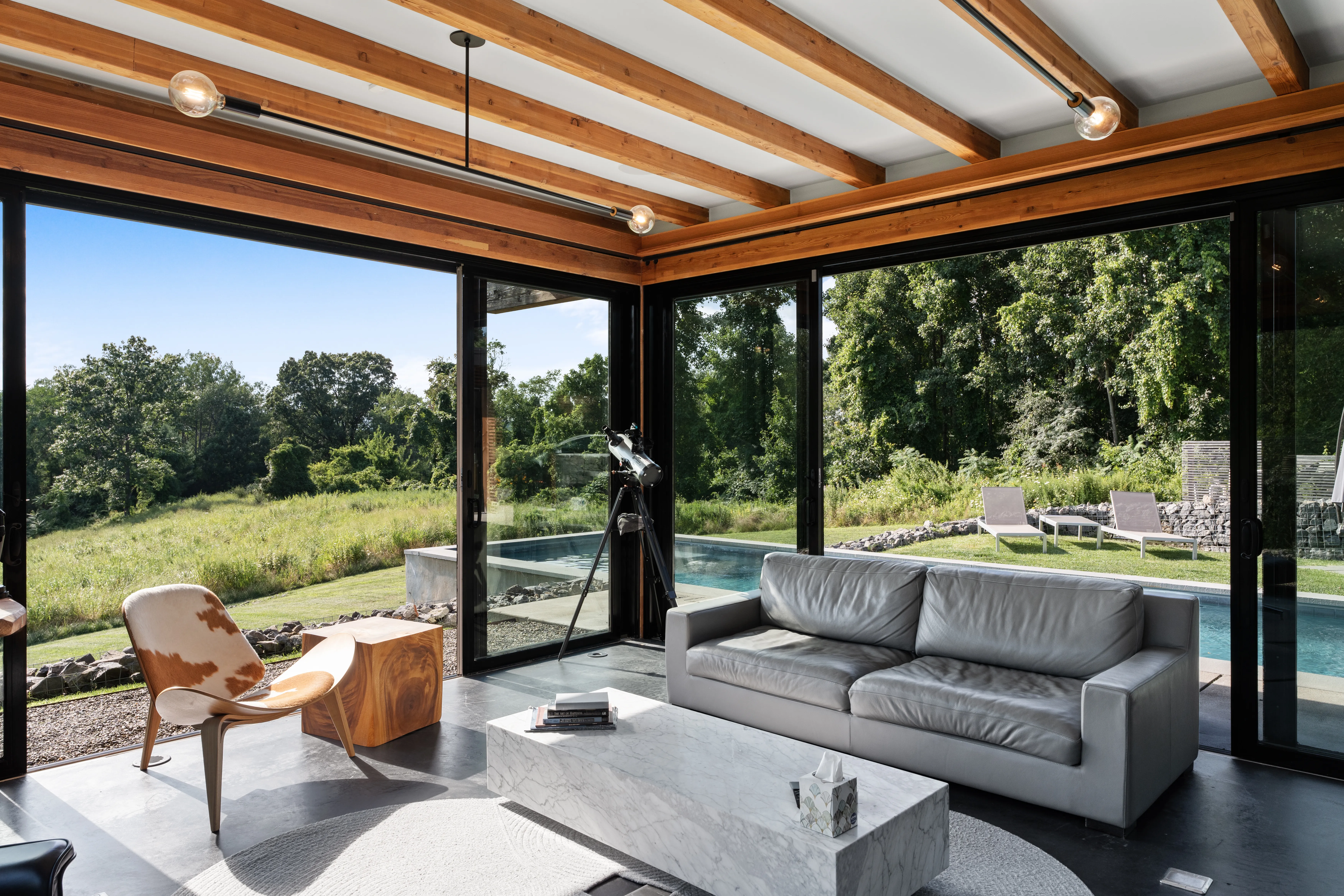 Pines Modern Fox Veranda